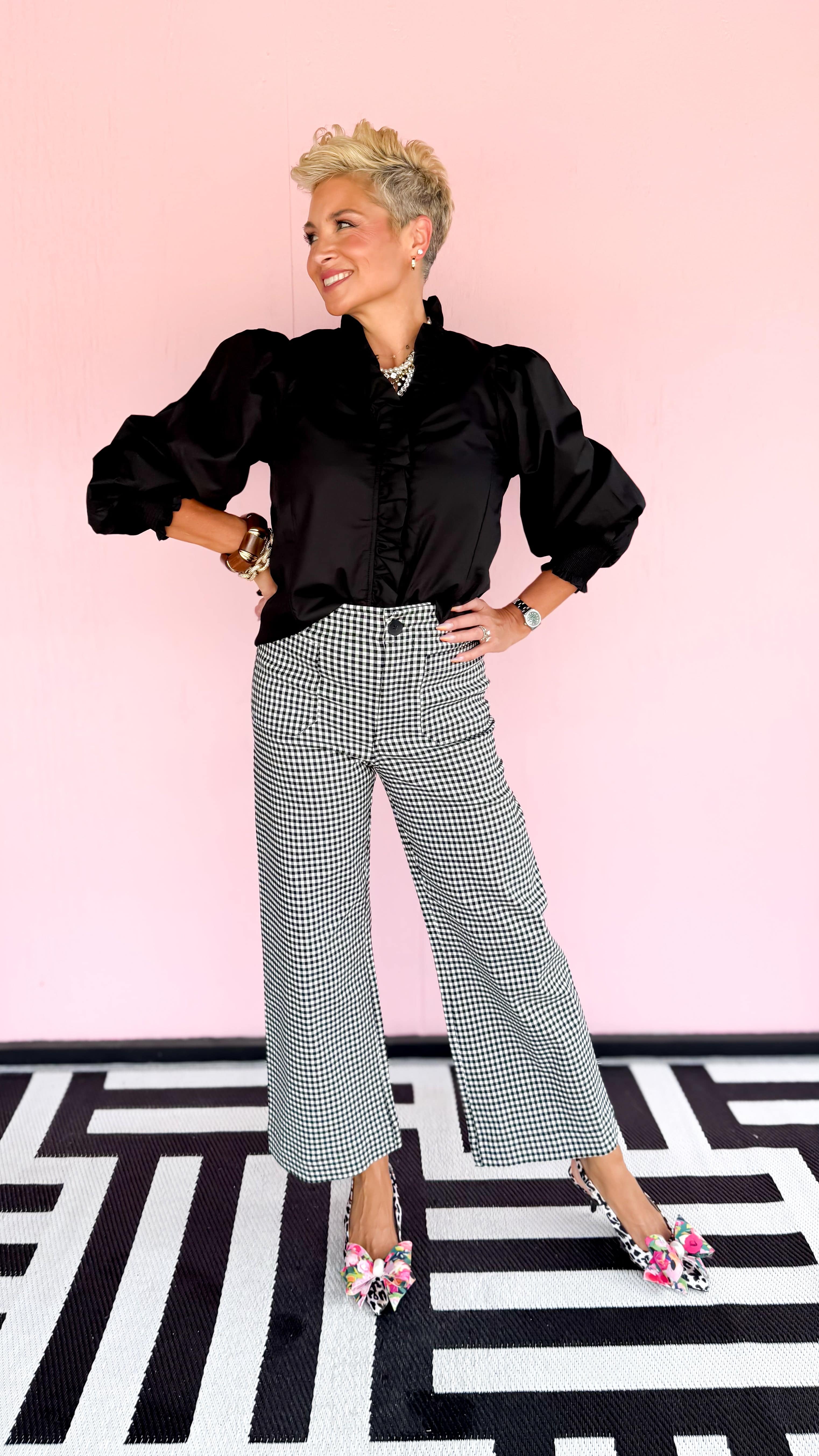 Colby Ruffle Top/Black - The BLVD