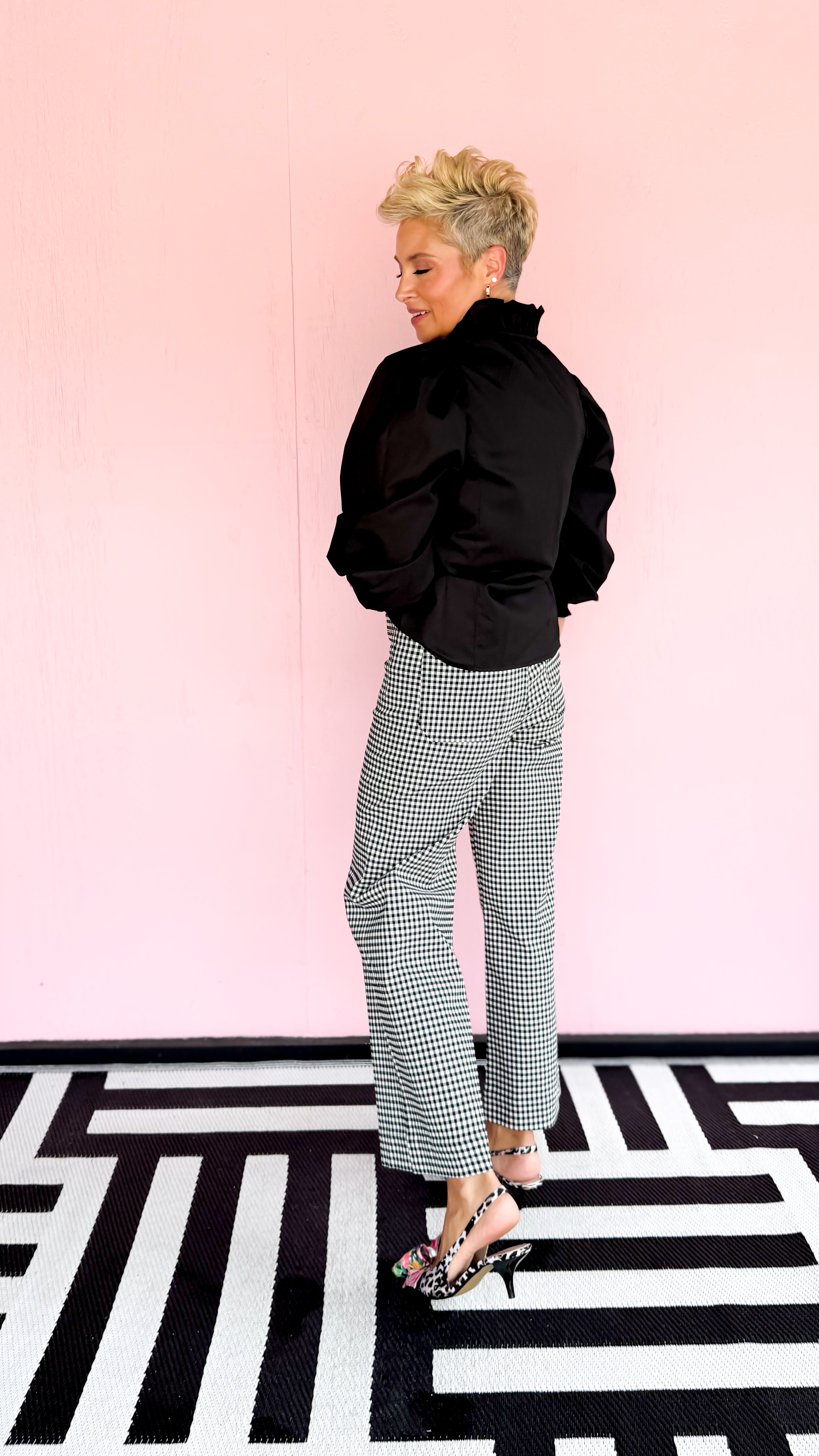 Gingham Straight Leg Pants/Black - The BLVD