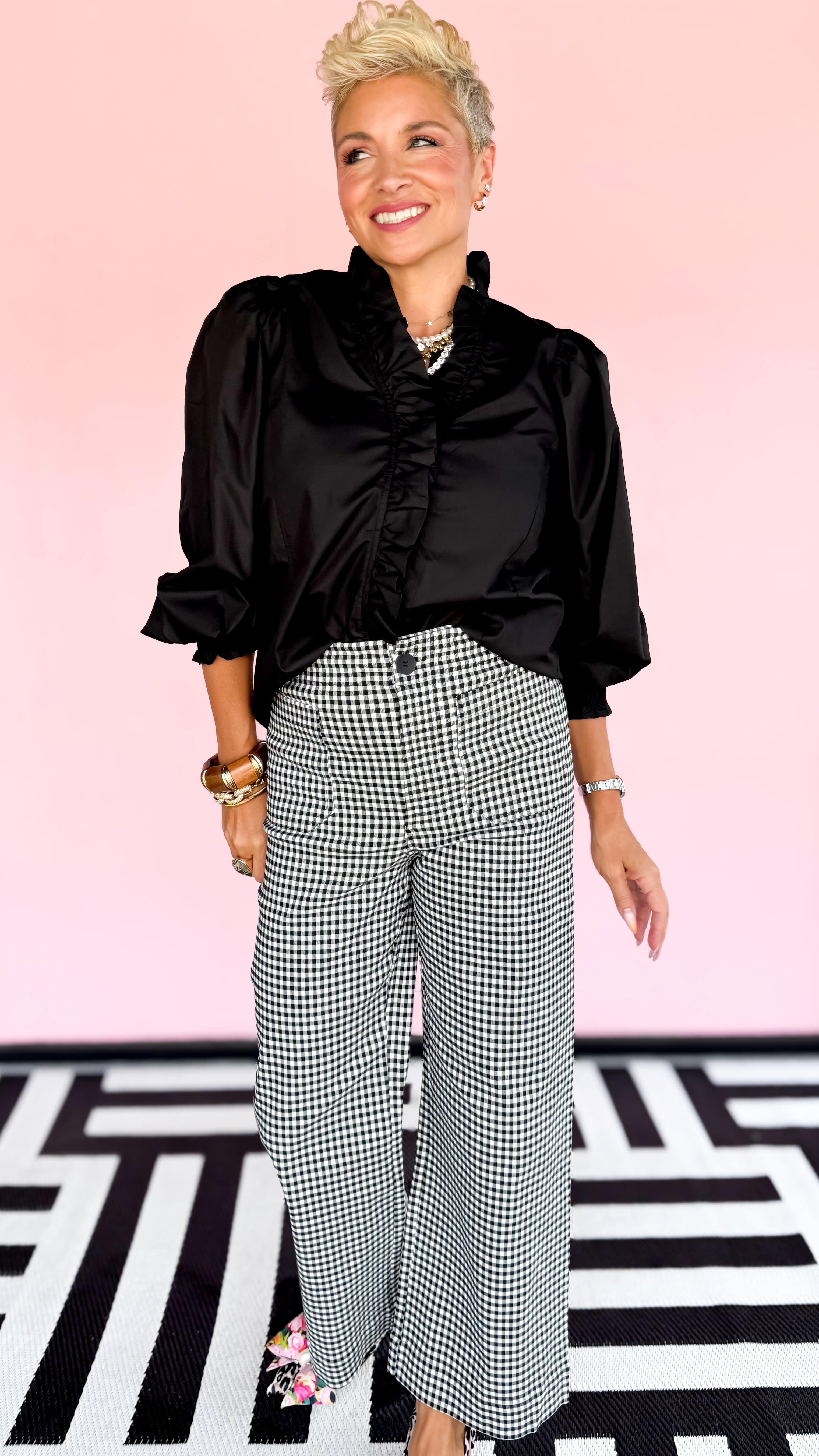 Colby Ruffle Top/Black - The BLVD