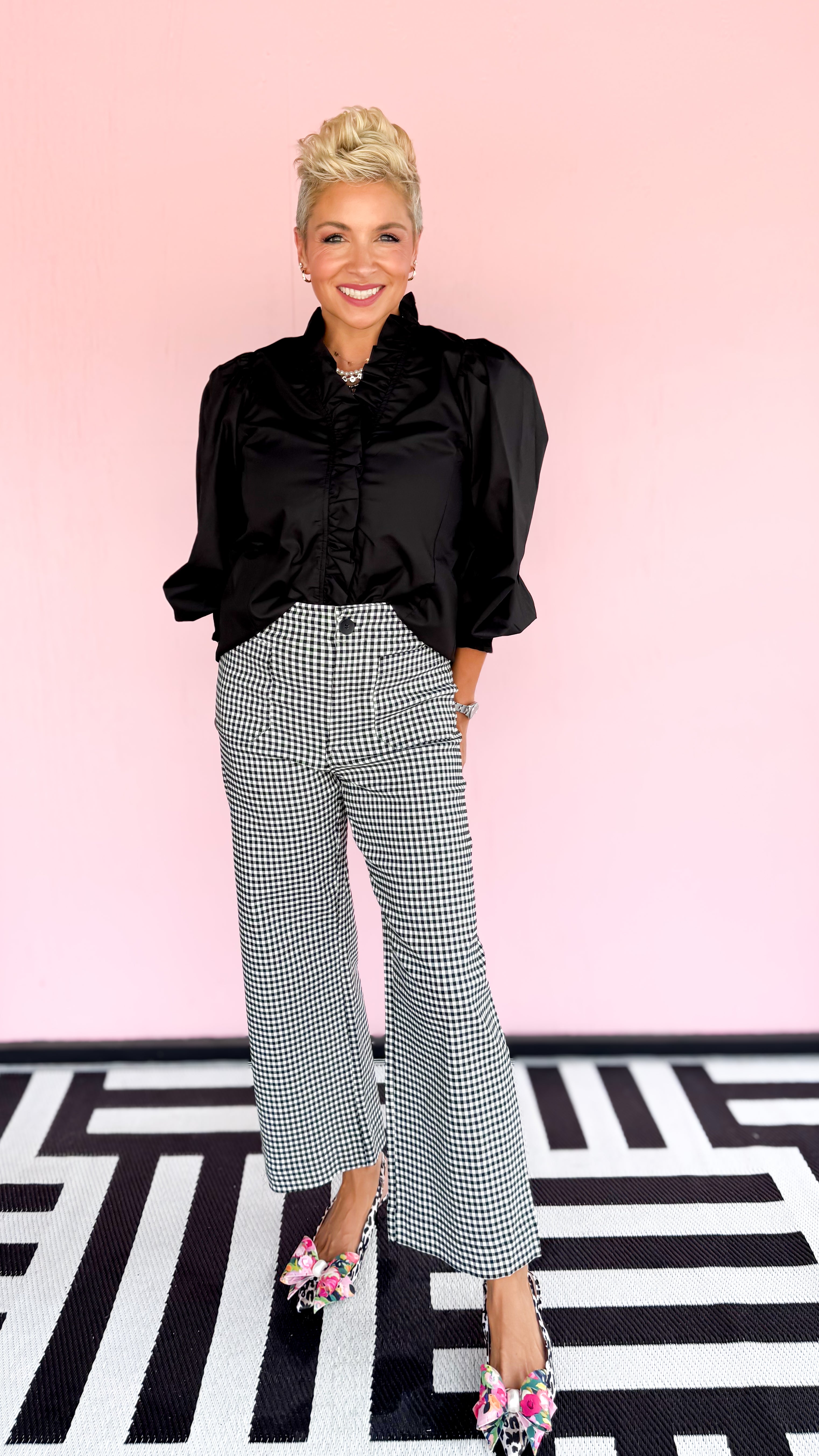 Gingham Straight Leg Pants/Black - The BLVD