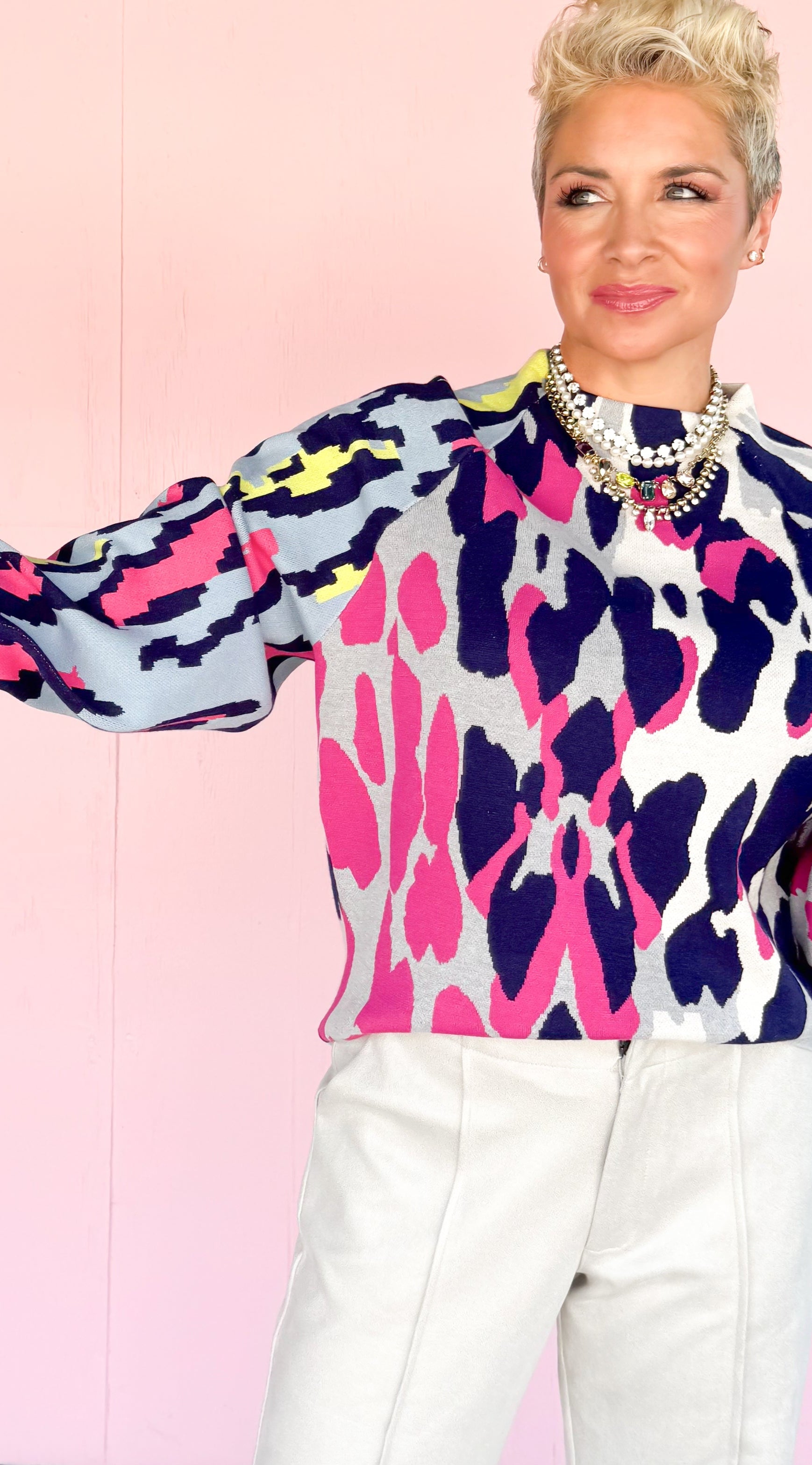 Leopard Funnel Neck w/Puff Sleeve/Multi