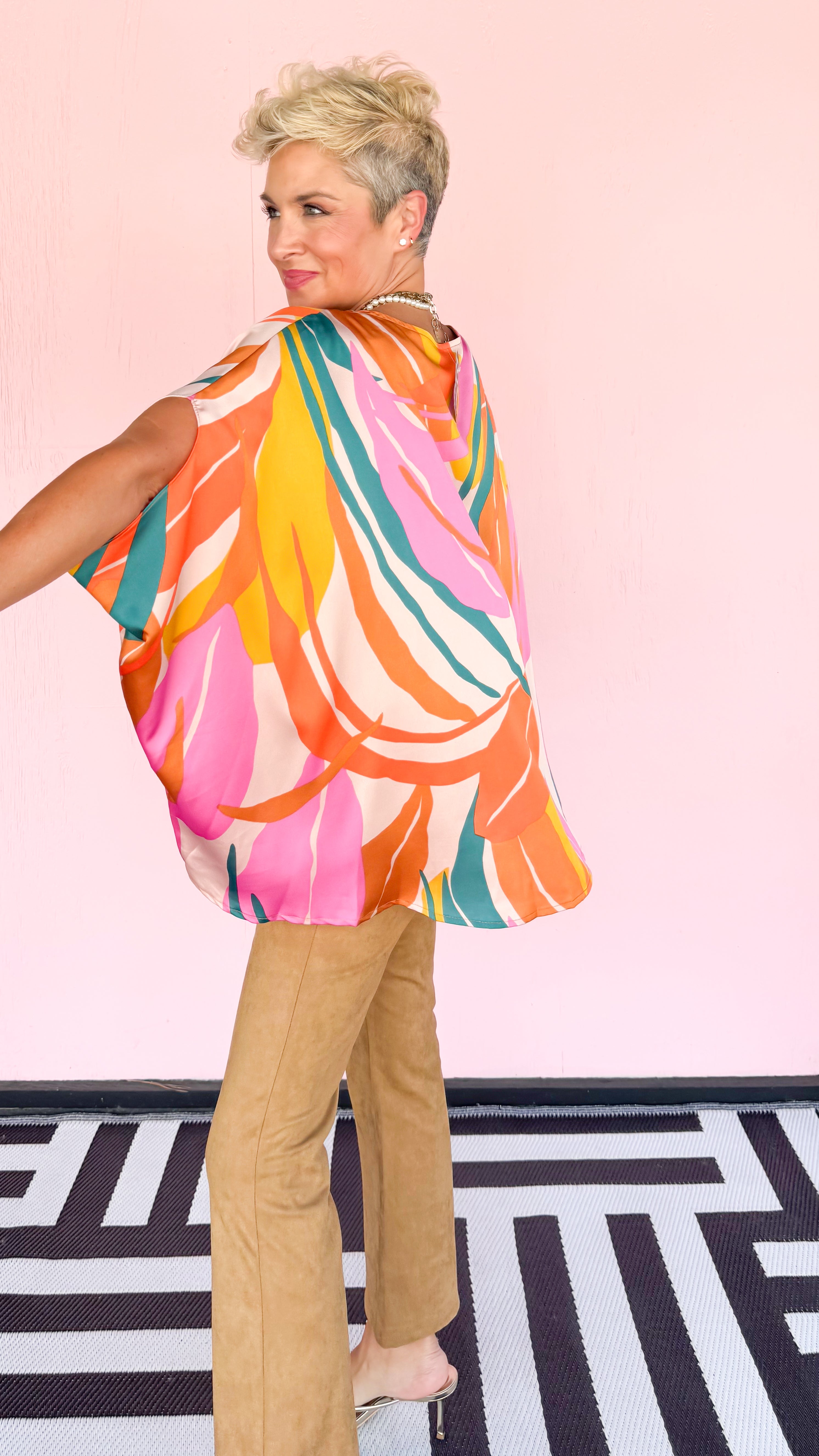 Isla Tropical Satin Boatneck Top/Pink