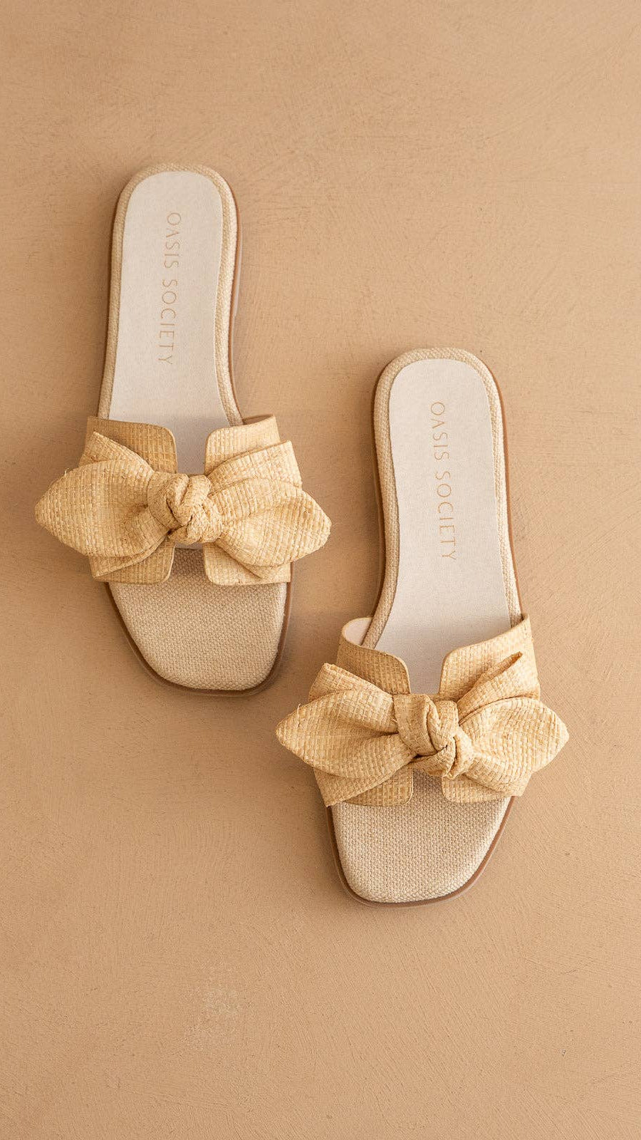 The Ginny Textured Bow Slide/Natural