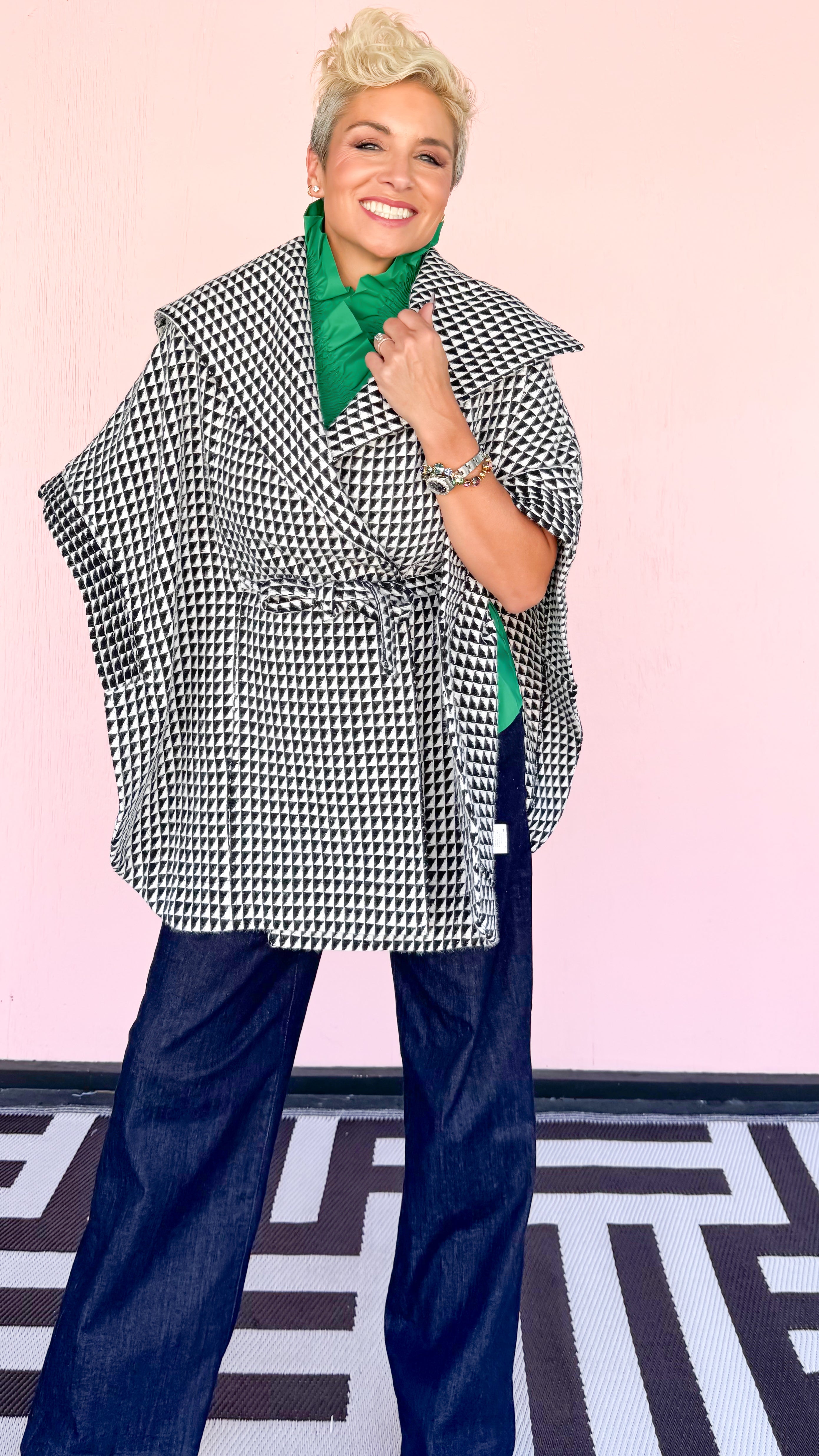 Black & White Woven Geometric Cape - The BLVD