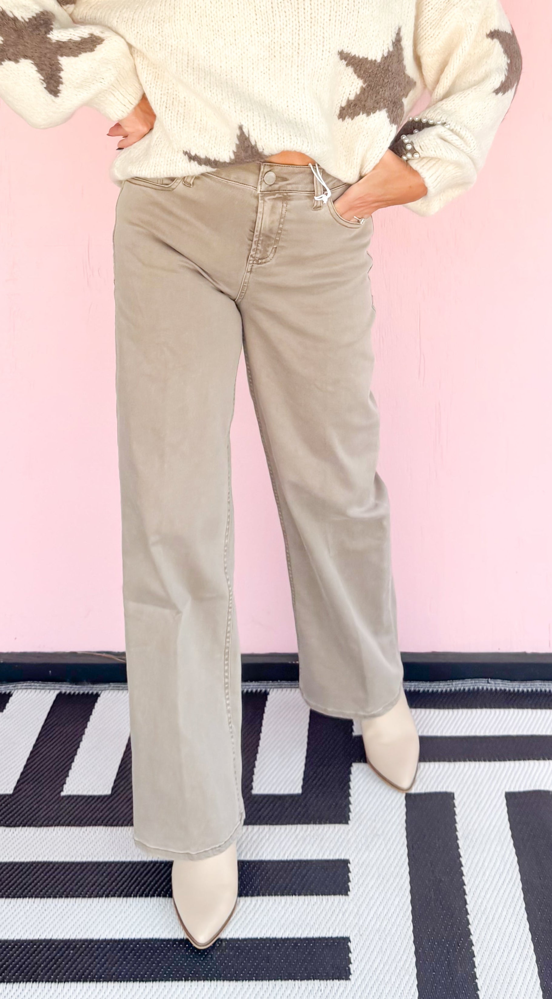 TAYLOR STRAIGHT LEG JEAN/Cashmere