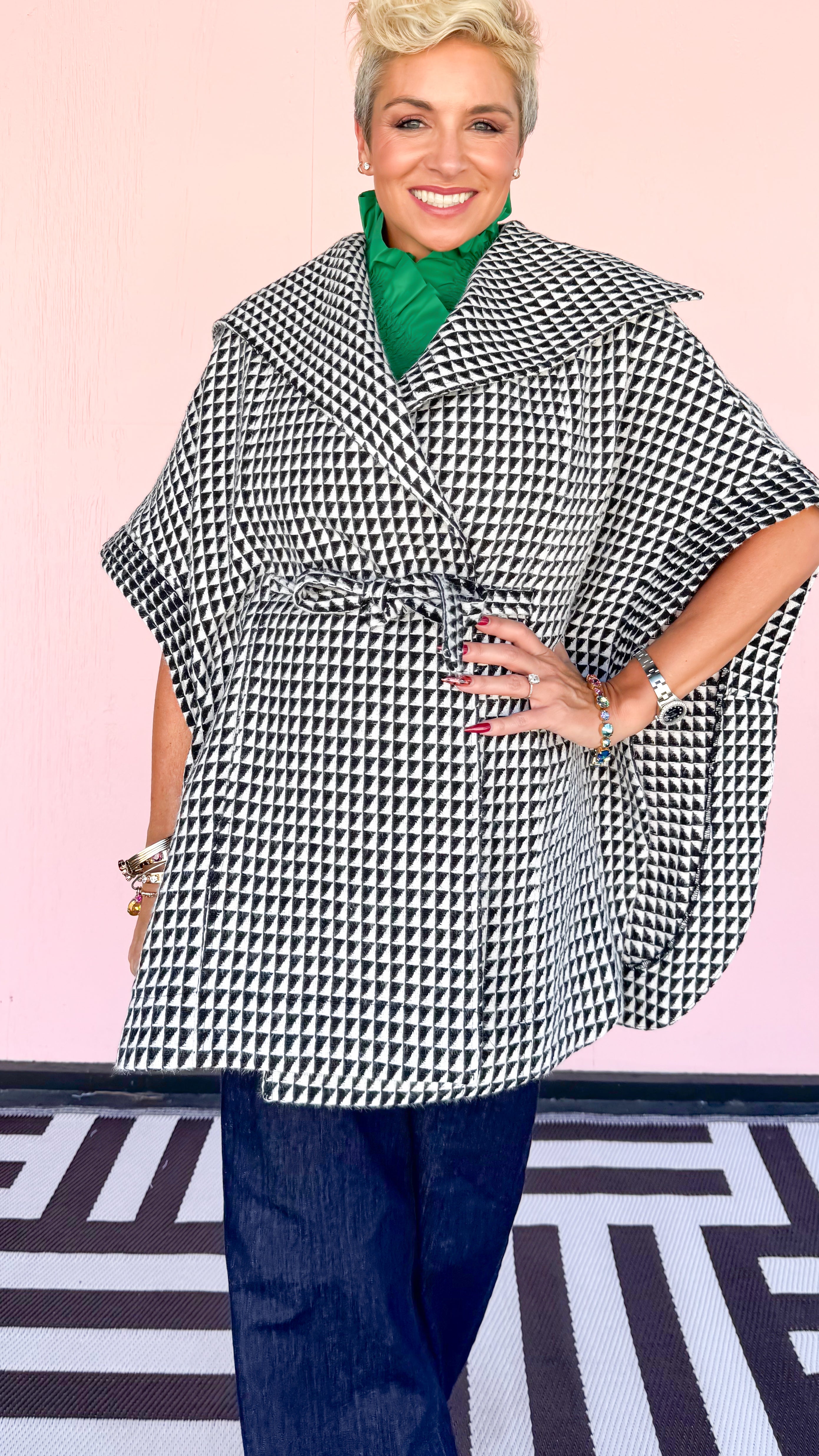 Black & White Woven Geometric Cape - The BLVD