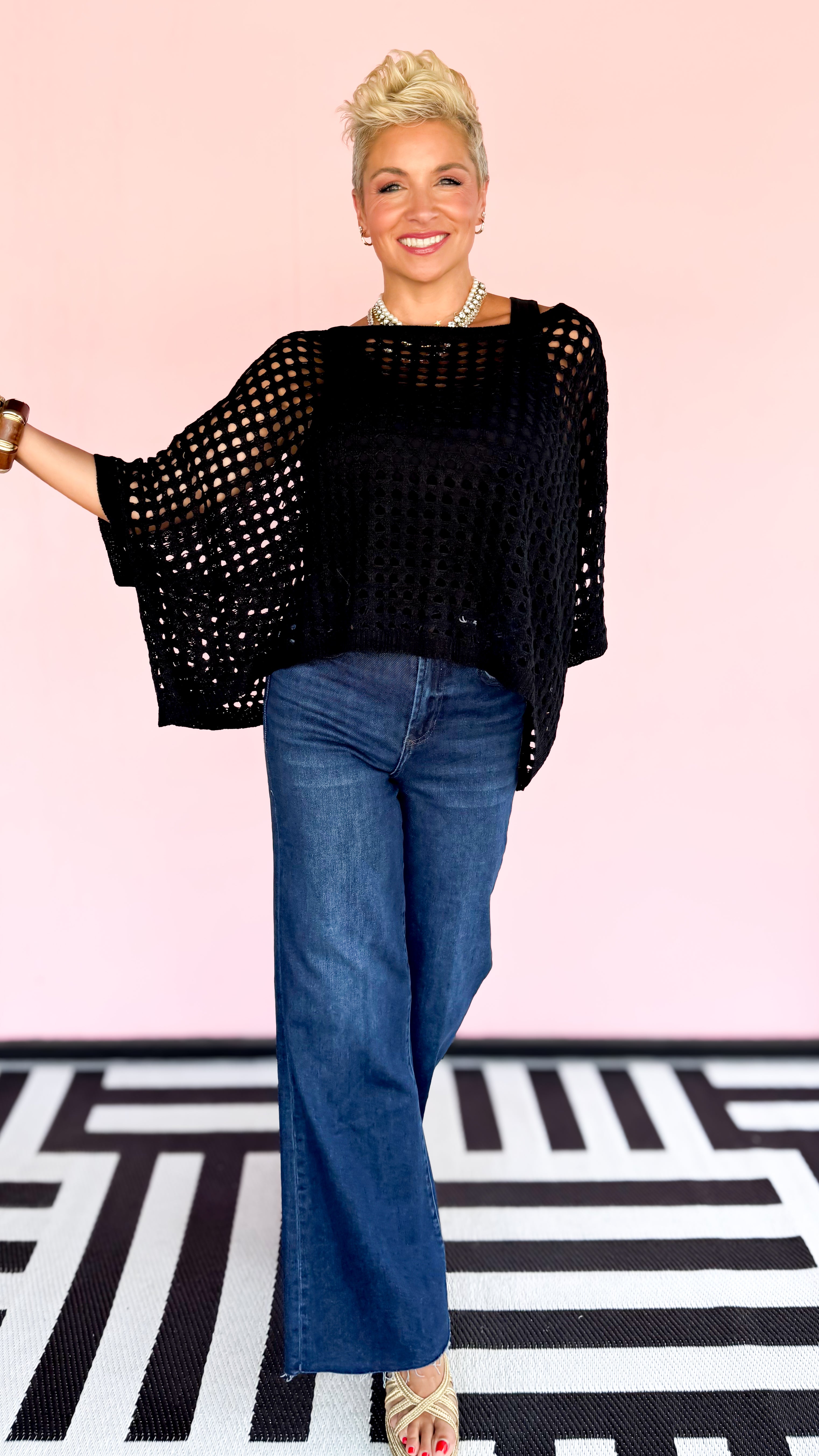 Winona Poncho Top/Black
