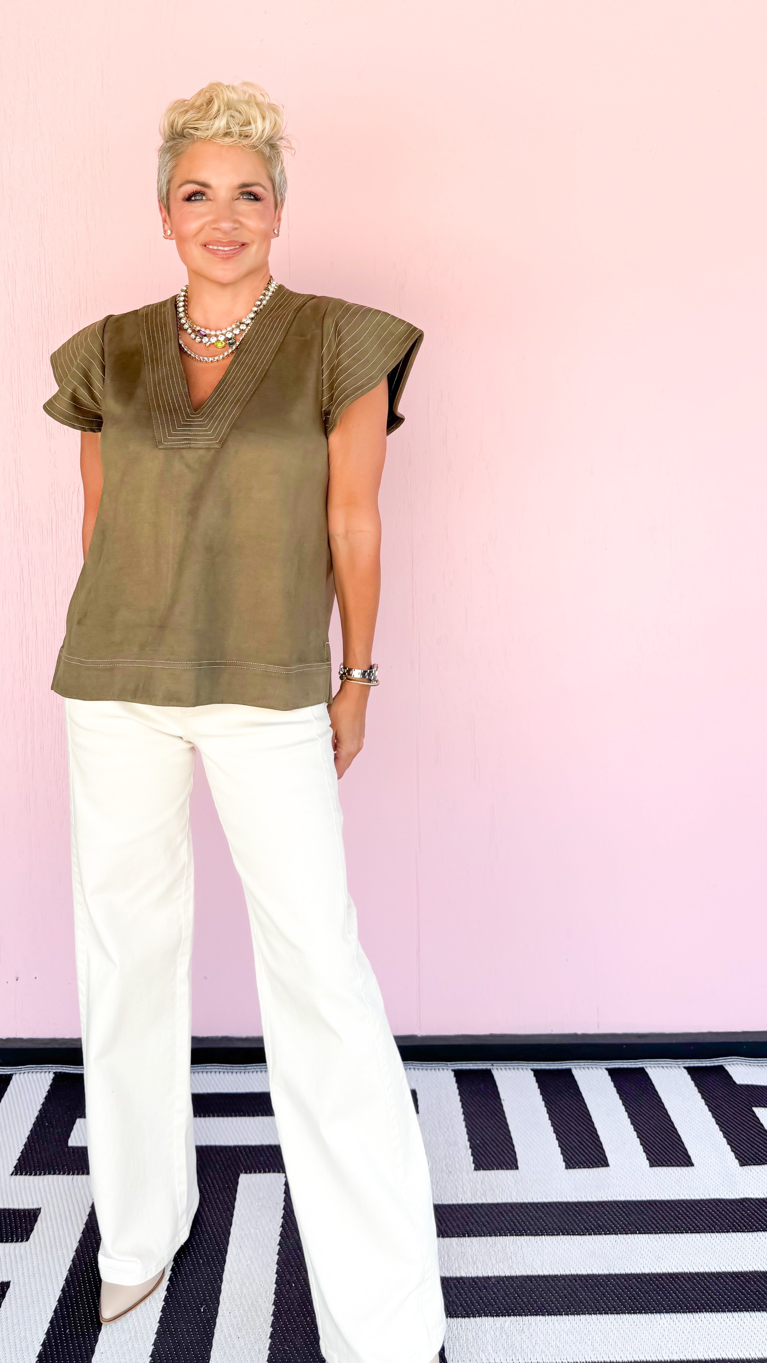 Flutter Sleeve Suede Top/Olive - The BLVD