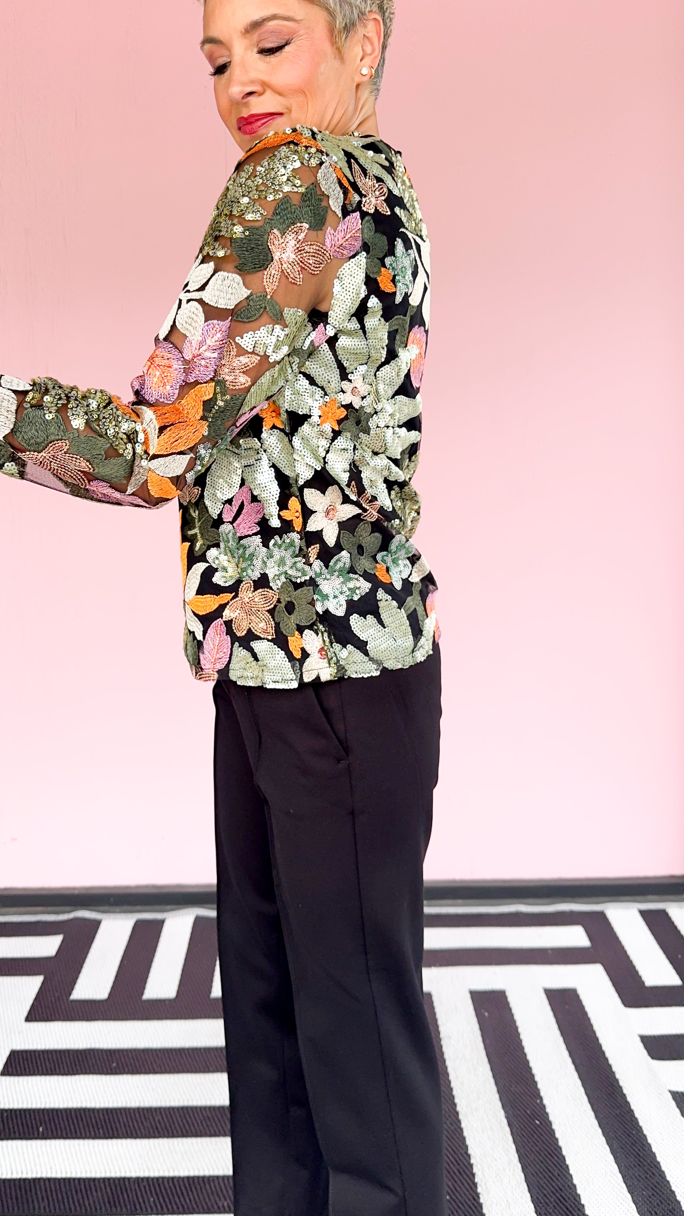Embroidered Sequined Floral Top/Black