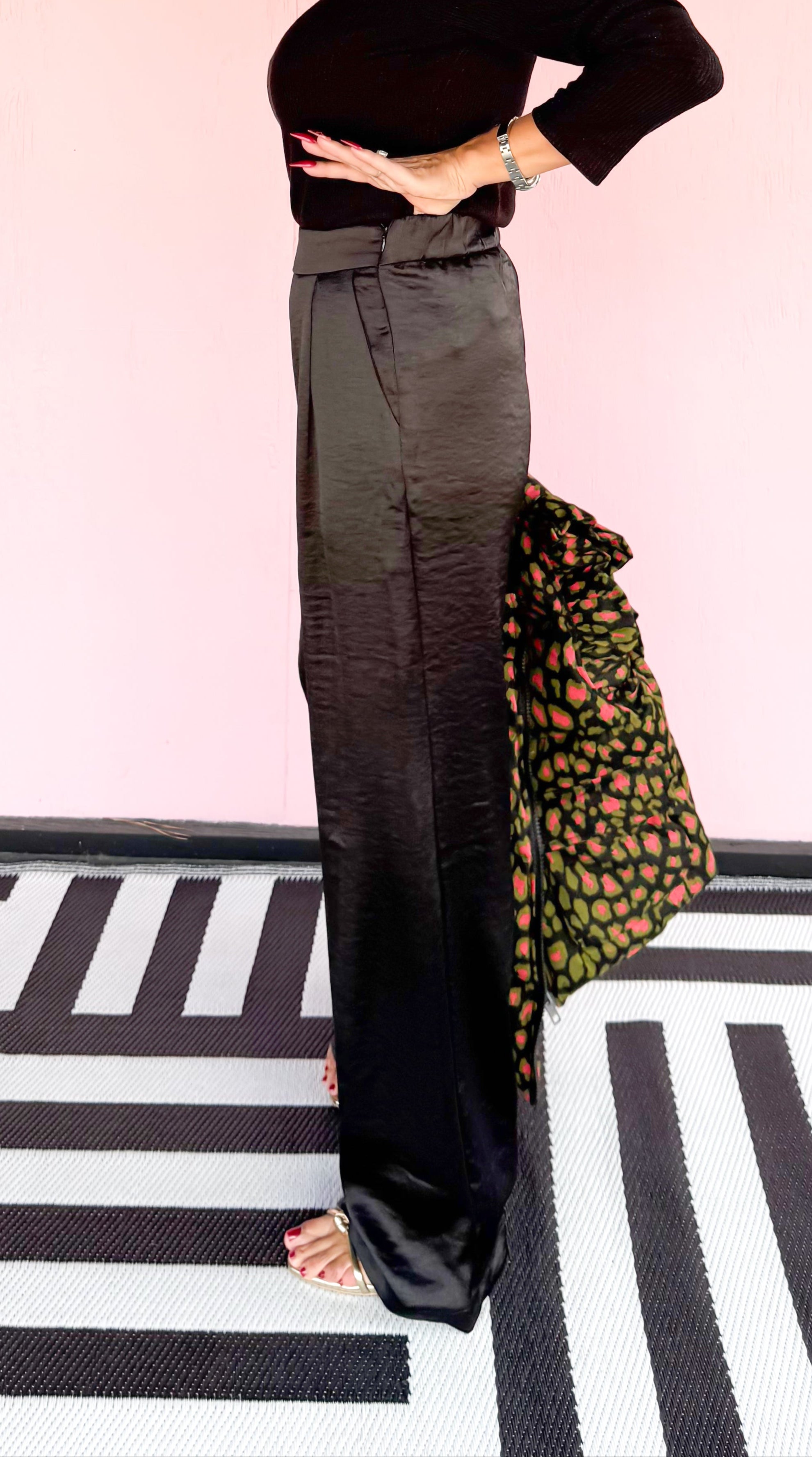 Satin Wide Leg Pull On Pants/Black