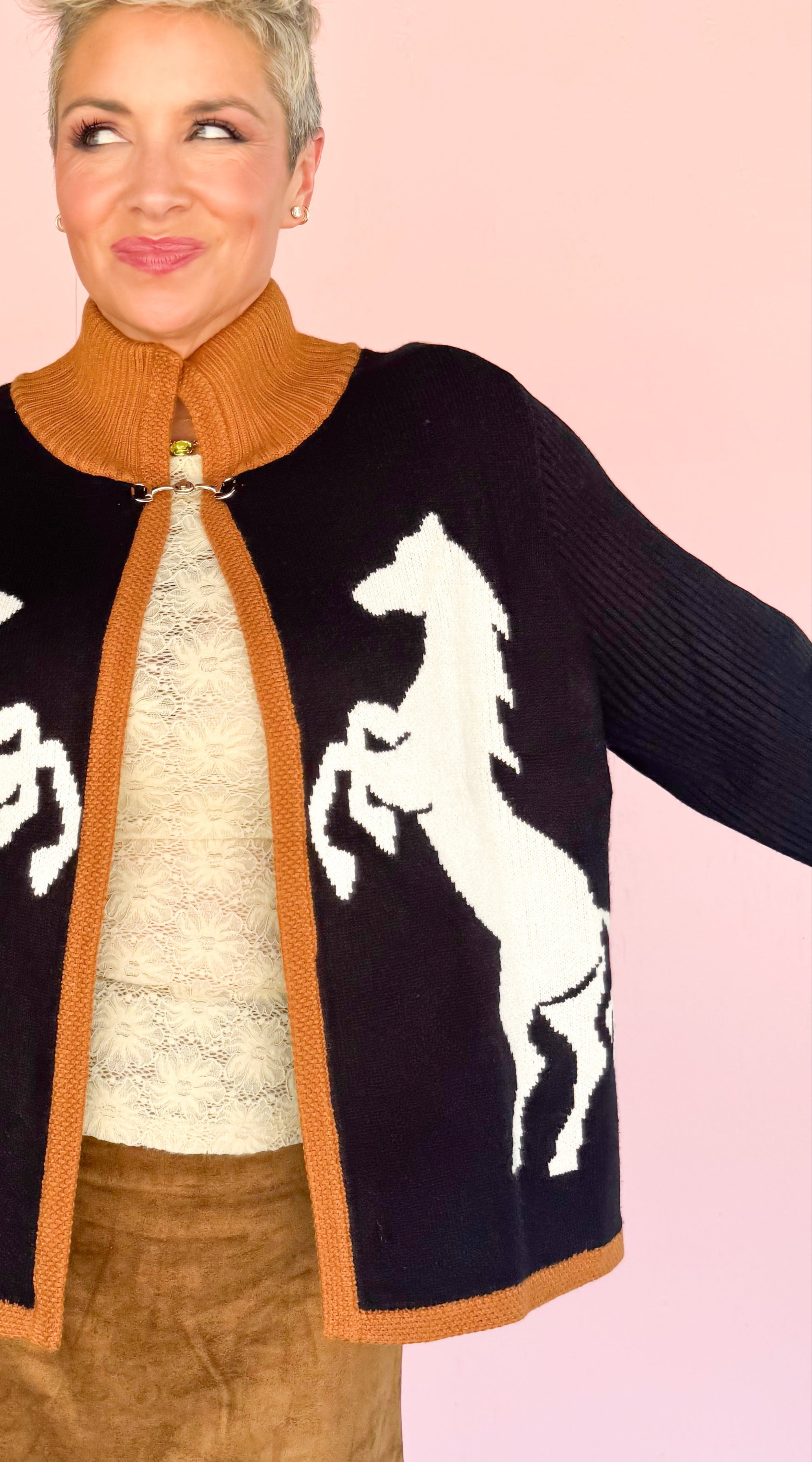 Facing Stallions Cardigan/Black