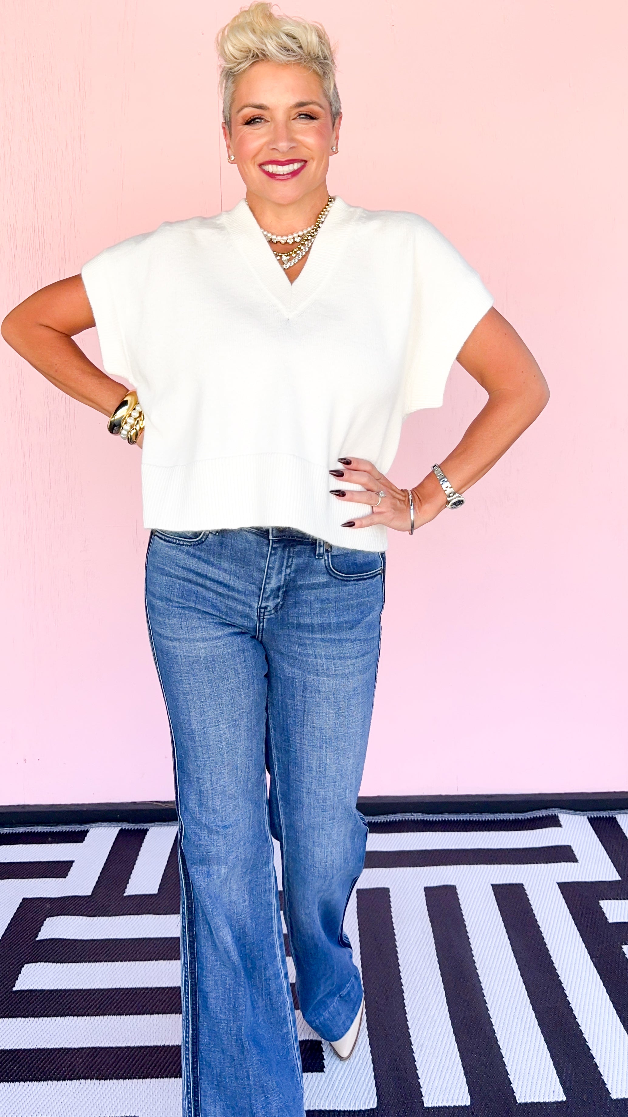 V Neck Short Sleeve Sweater/Cream