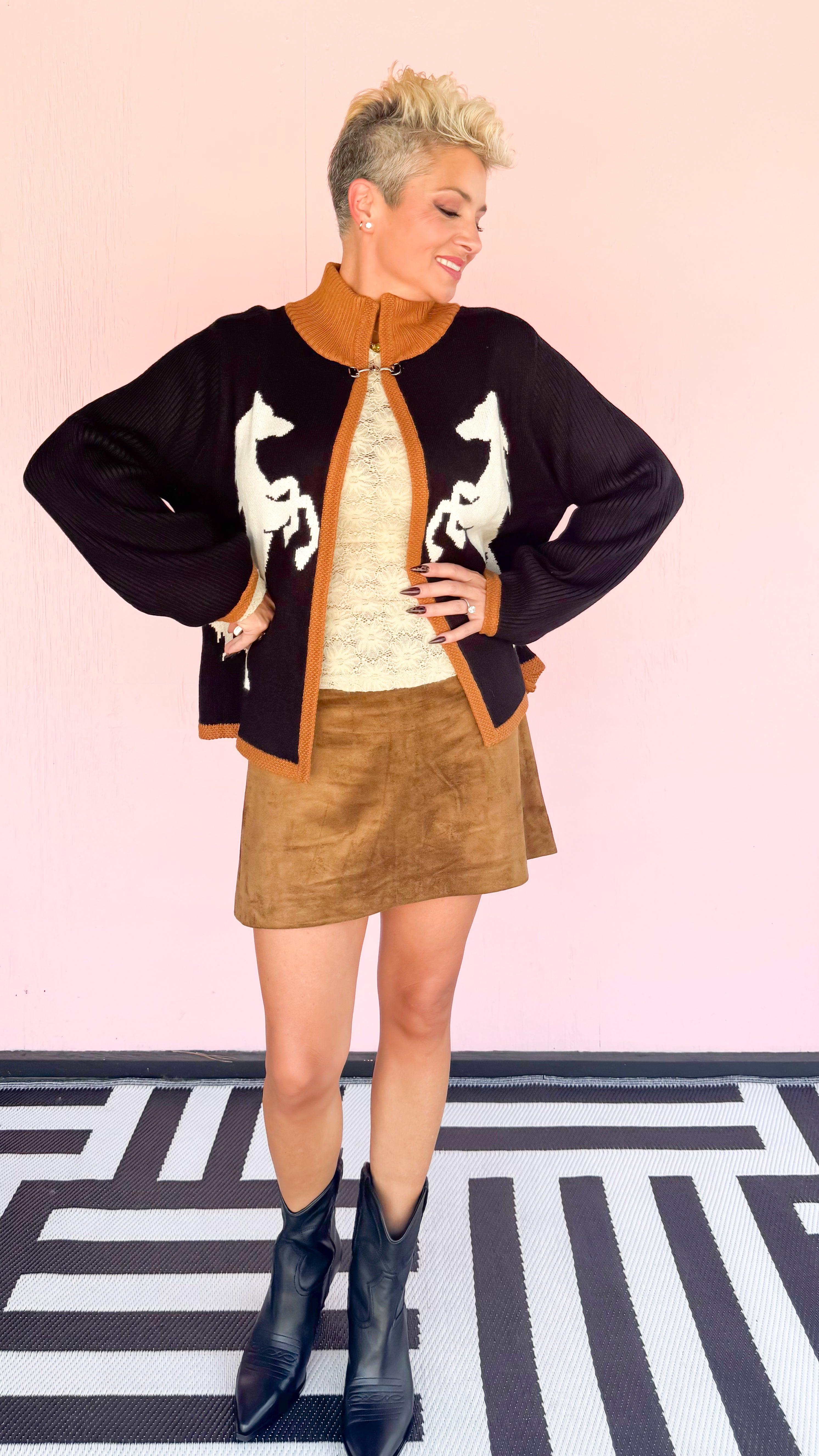 Facing Stallions Cardigan/Black