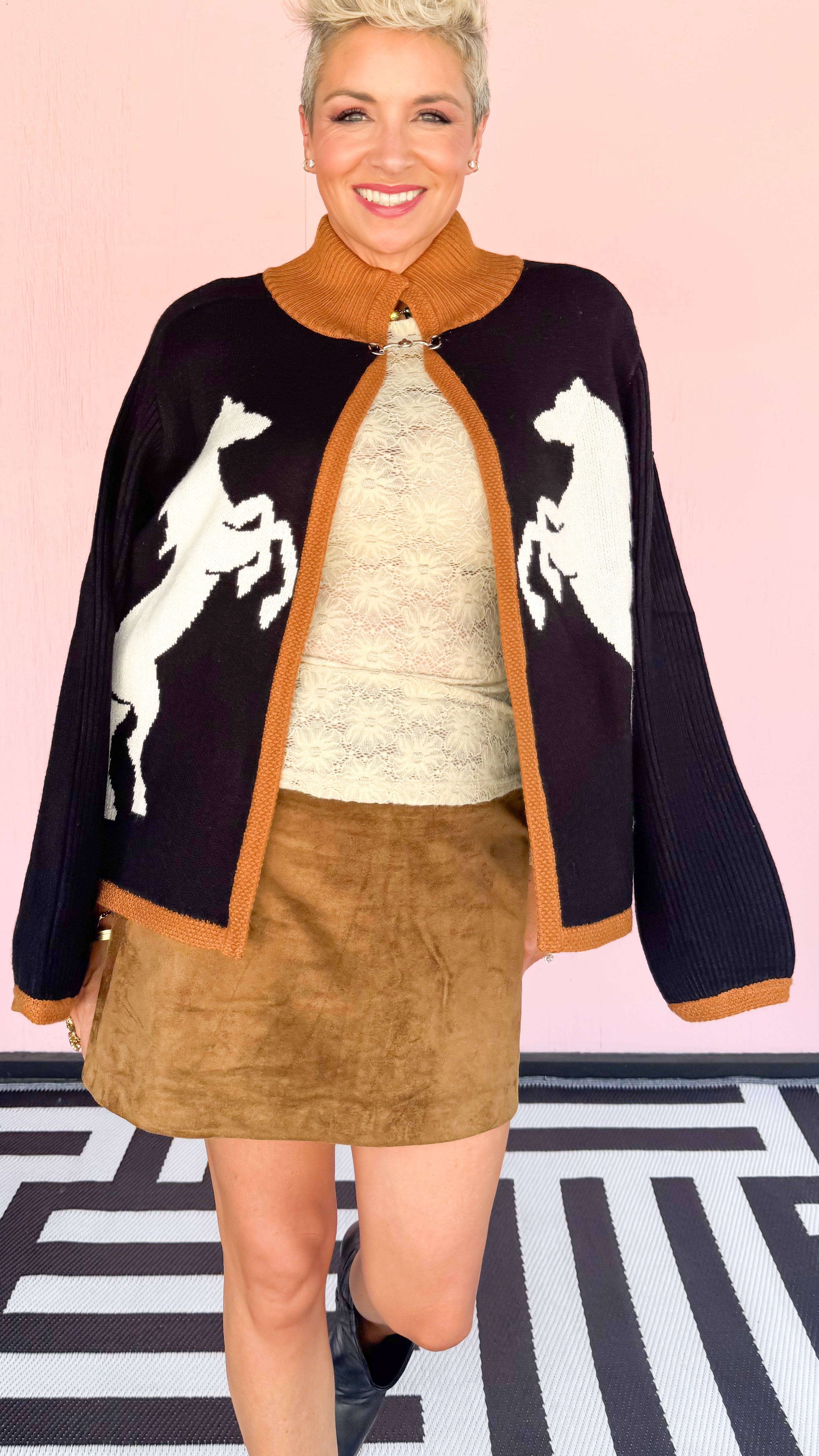 Facing Stallions Cardigan/Black