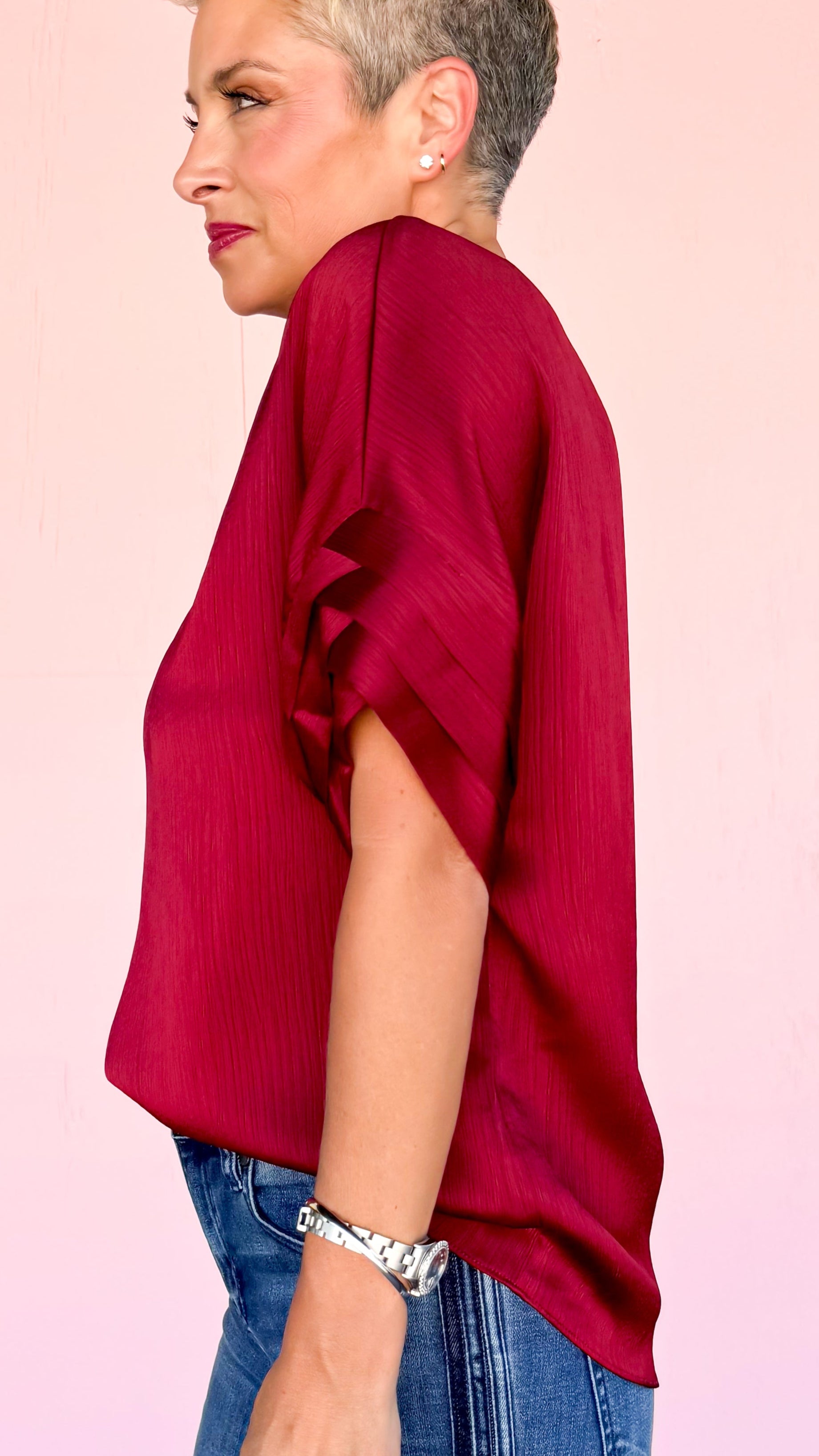 V- neck blouse with bands sleeve/Maroon