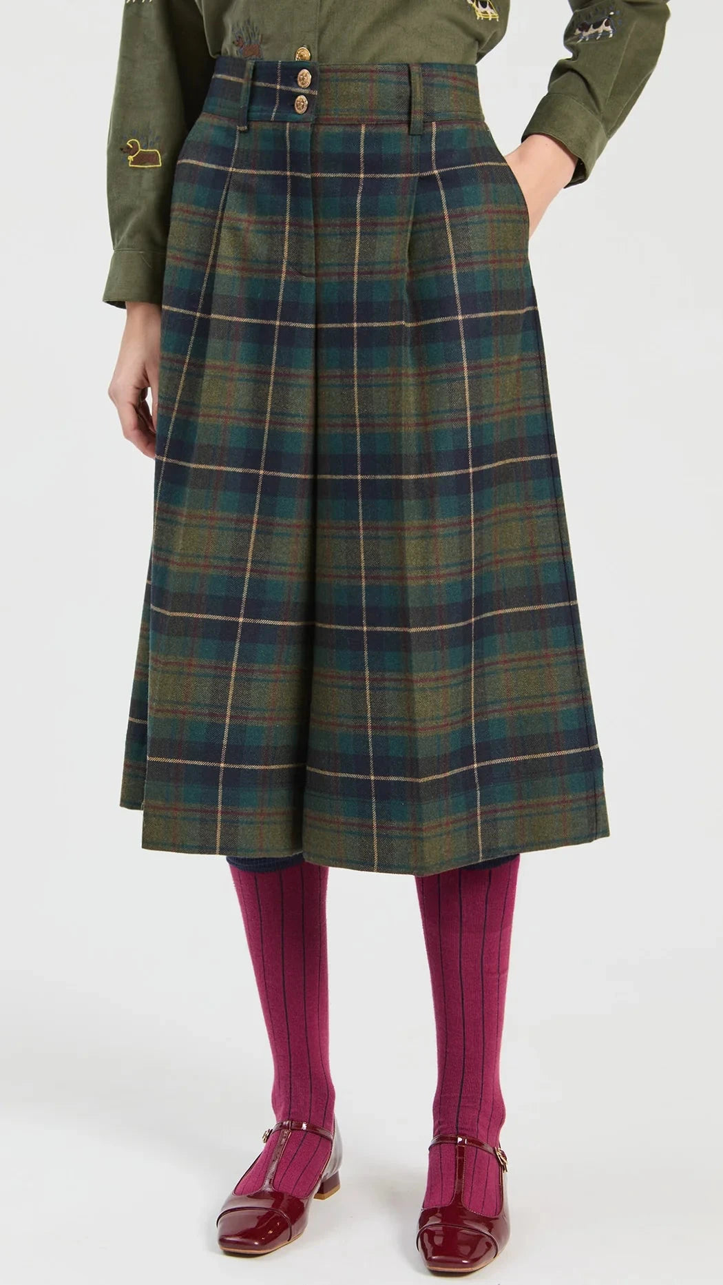 Bermuda Plaid Short/Green & Burgundy