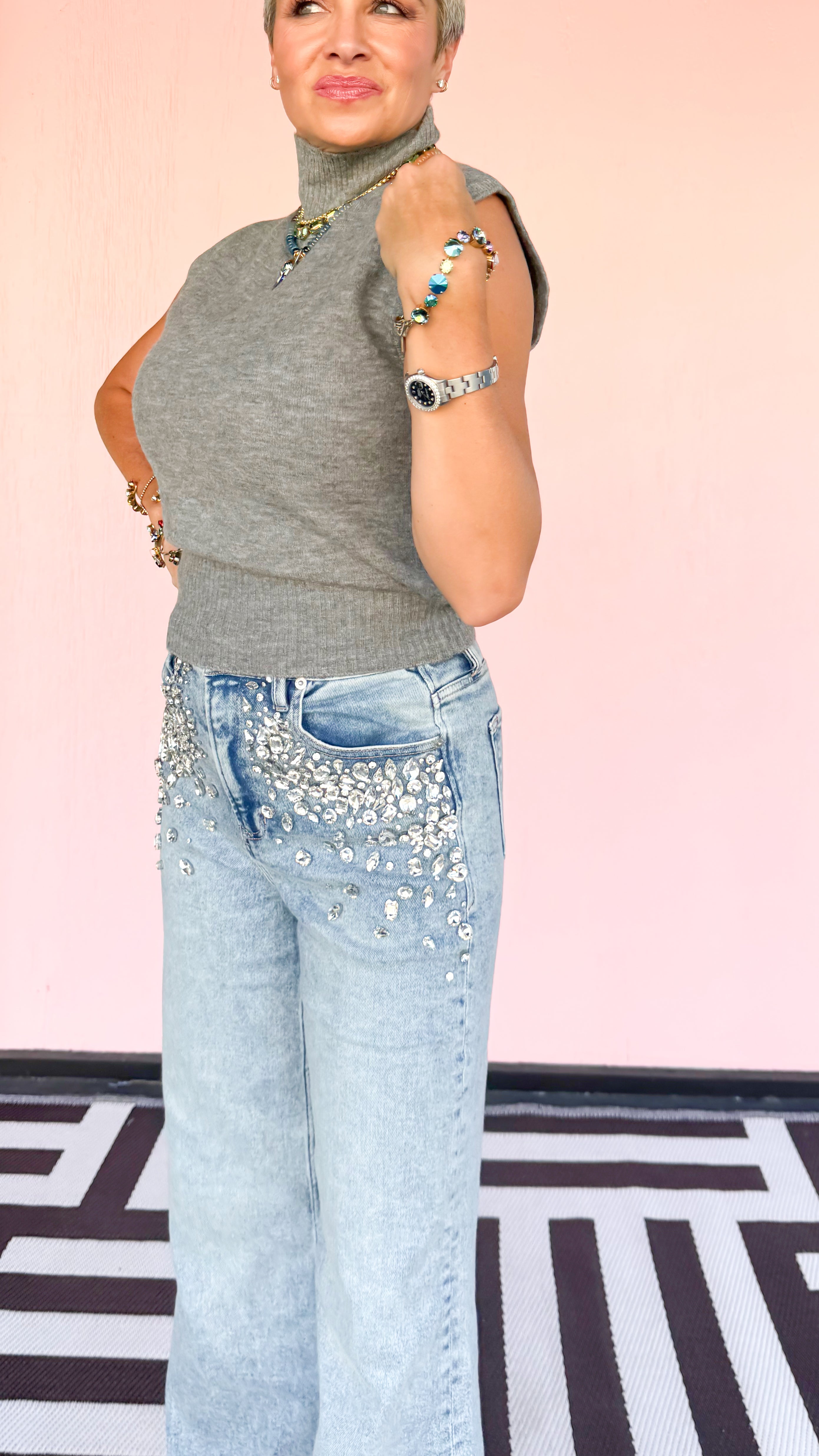 High Neck Sleeveless Knit Top/Charcoal