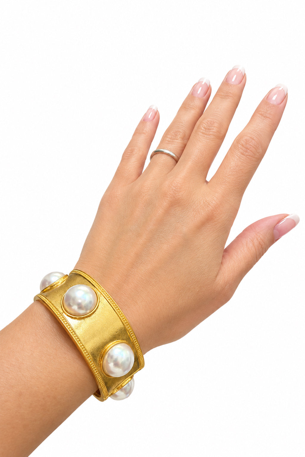 I R I & Studio Pearl Station Stretch Bangle, pearl station design, alternate view