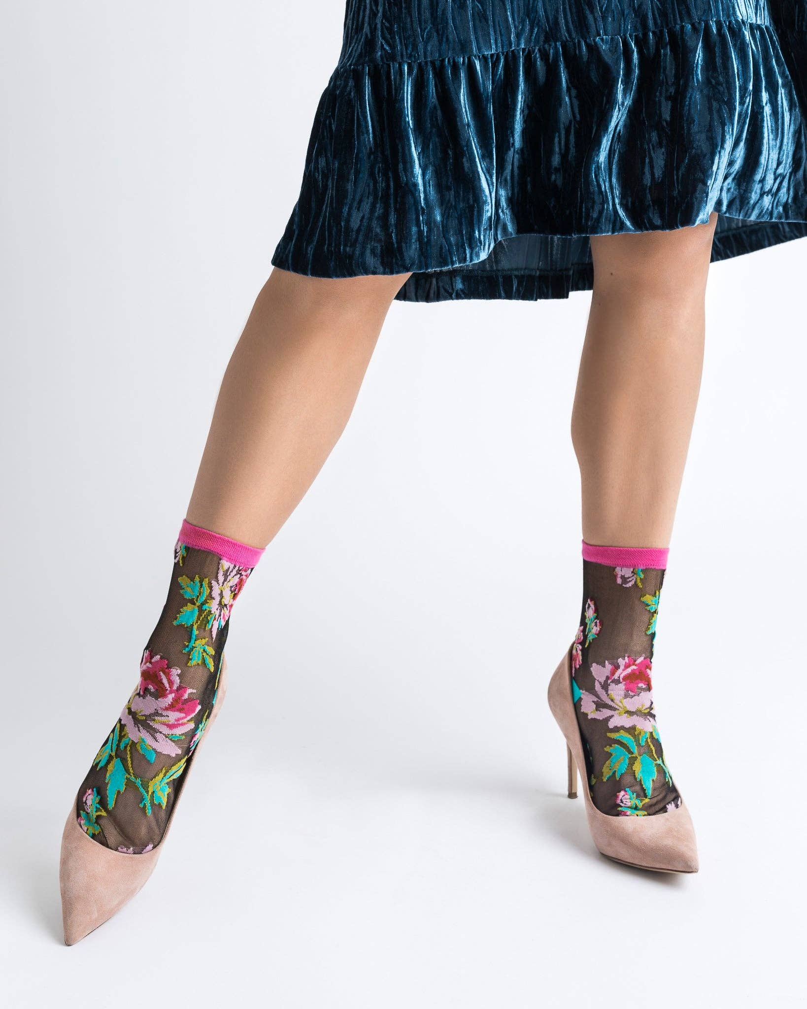 English Rose Black Sheer Ankle Sock - The BLVD