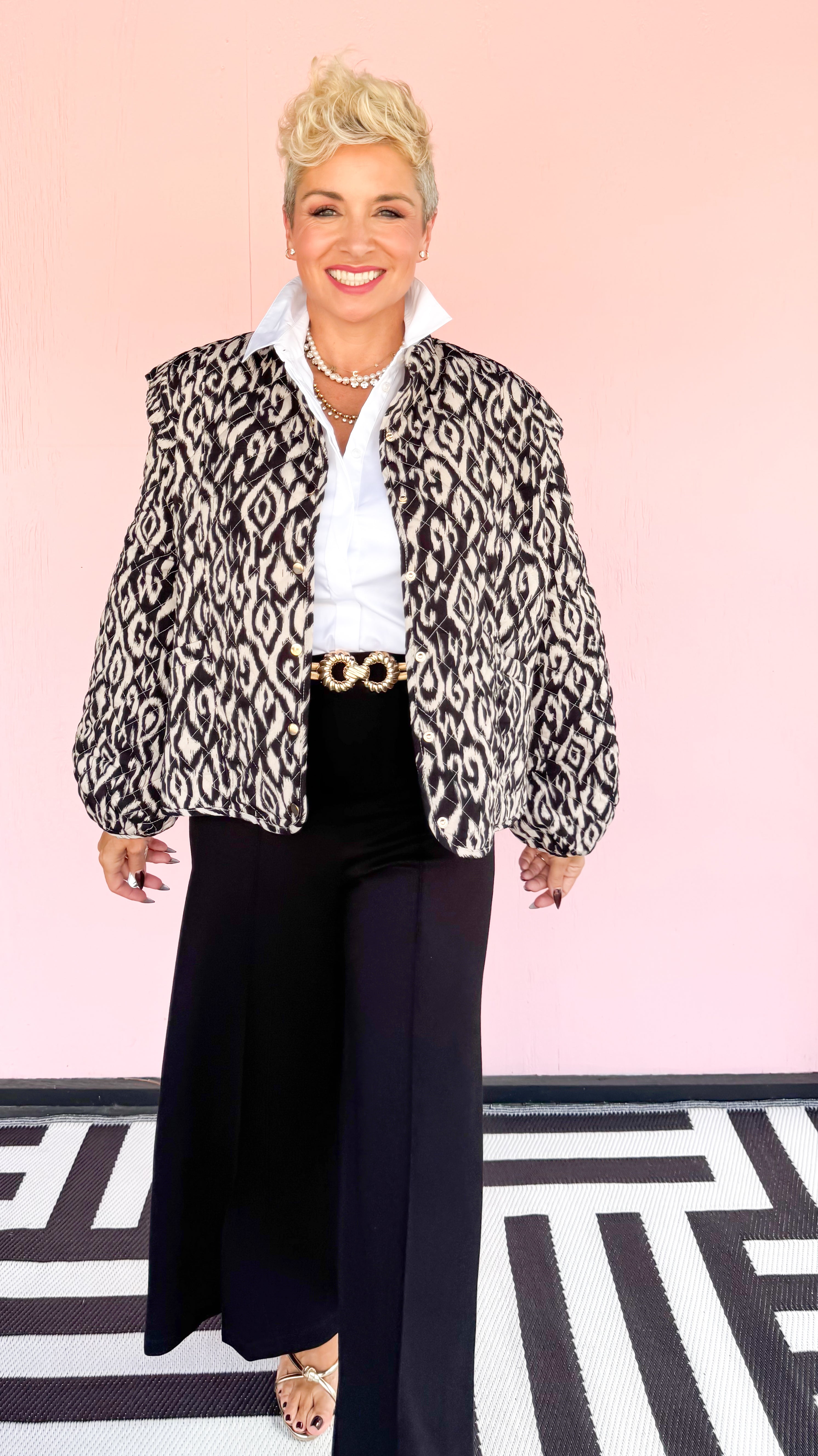 Textured Ikat Quilted Jacket/Black
