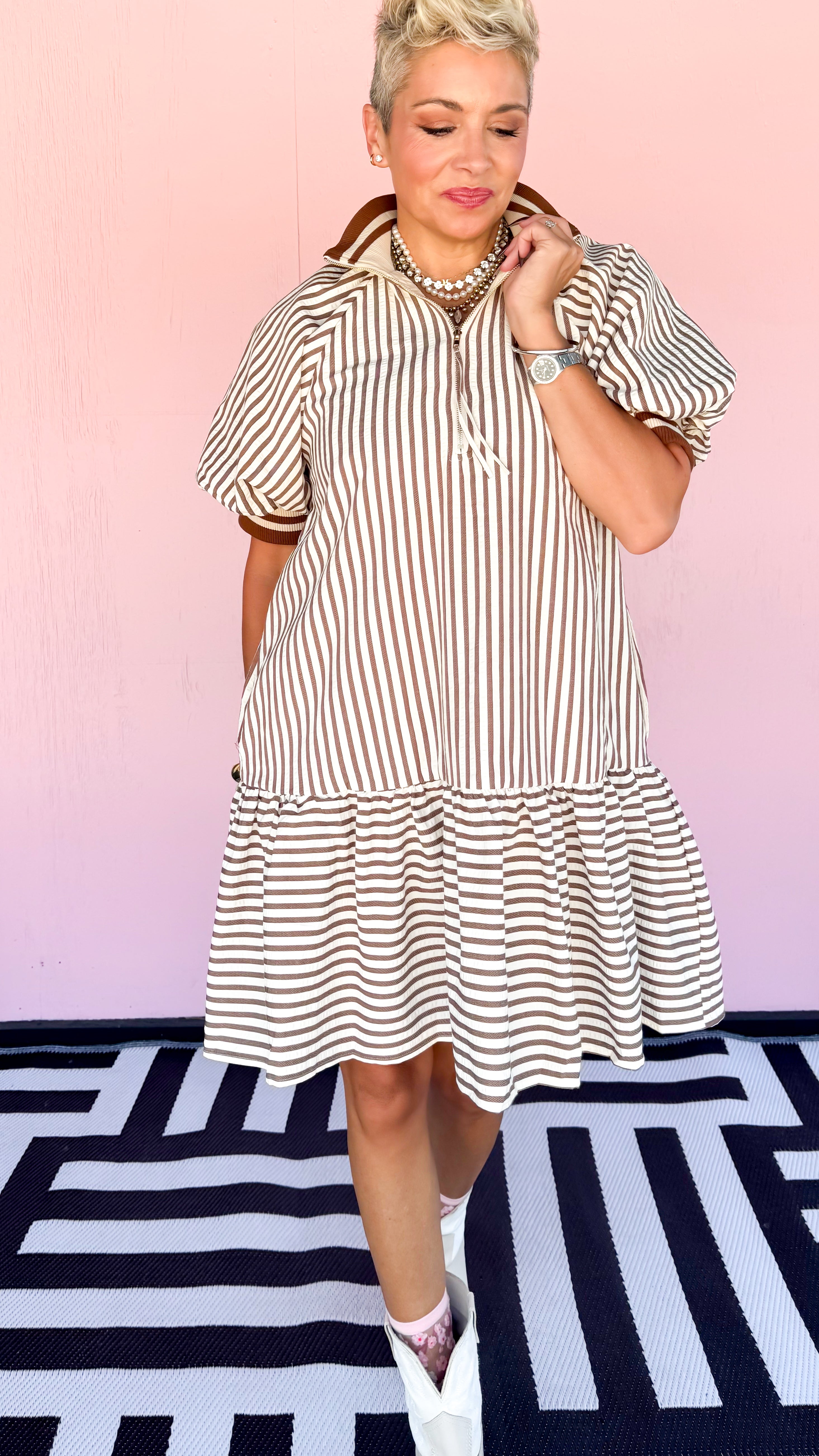 Striped 1/2 Zip Short Dress/Brown