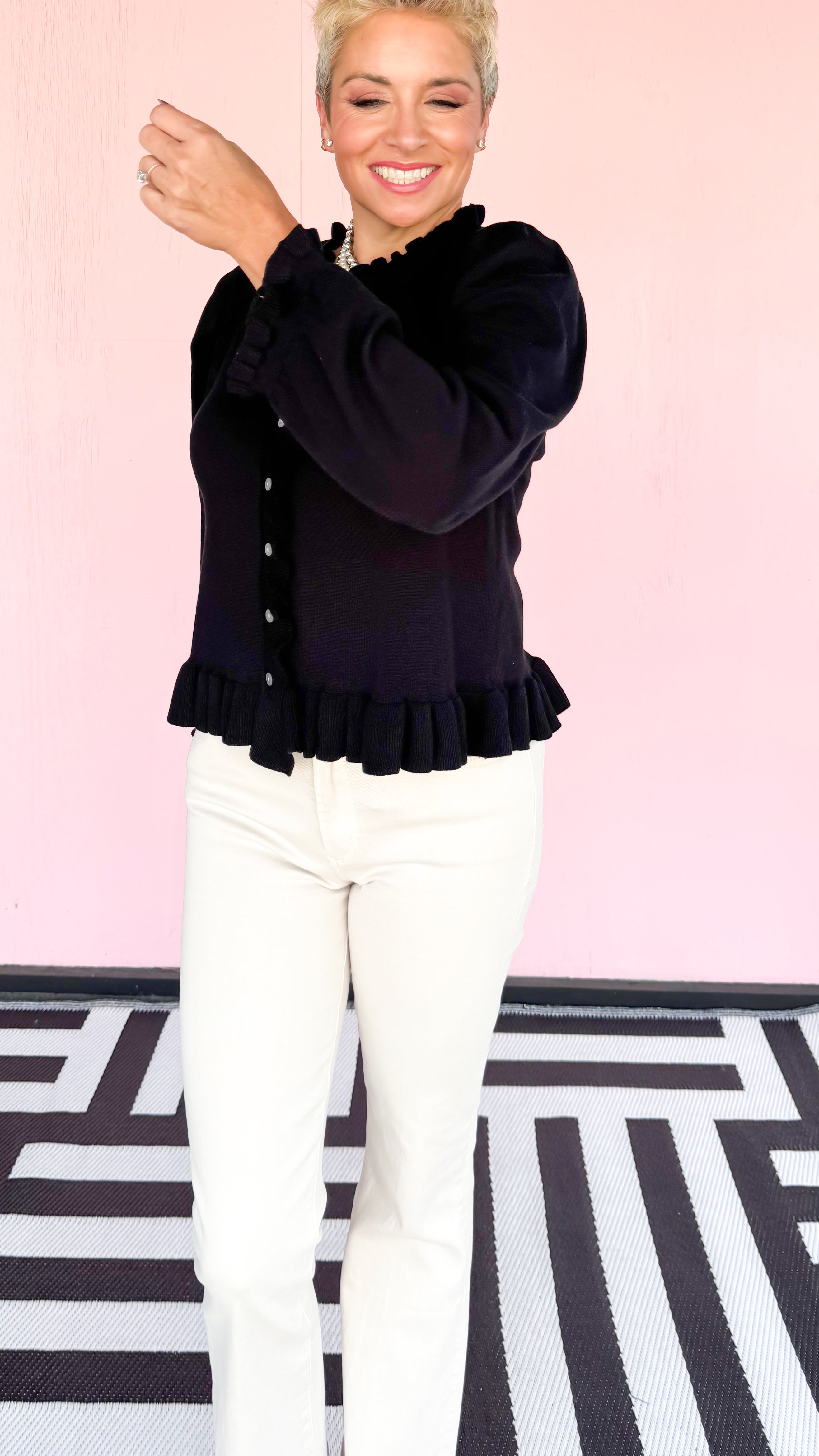 Ruffle Edge Cardigan/Black