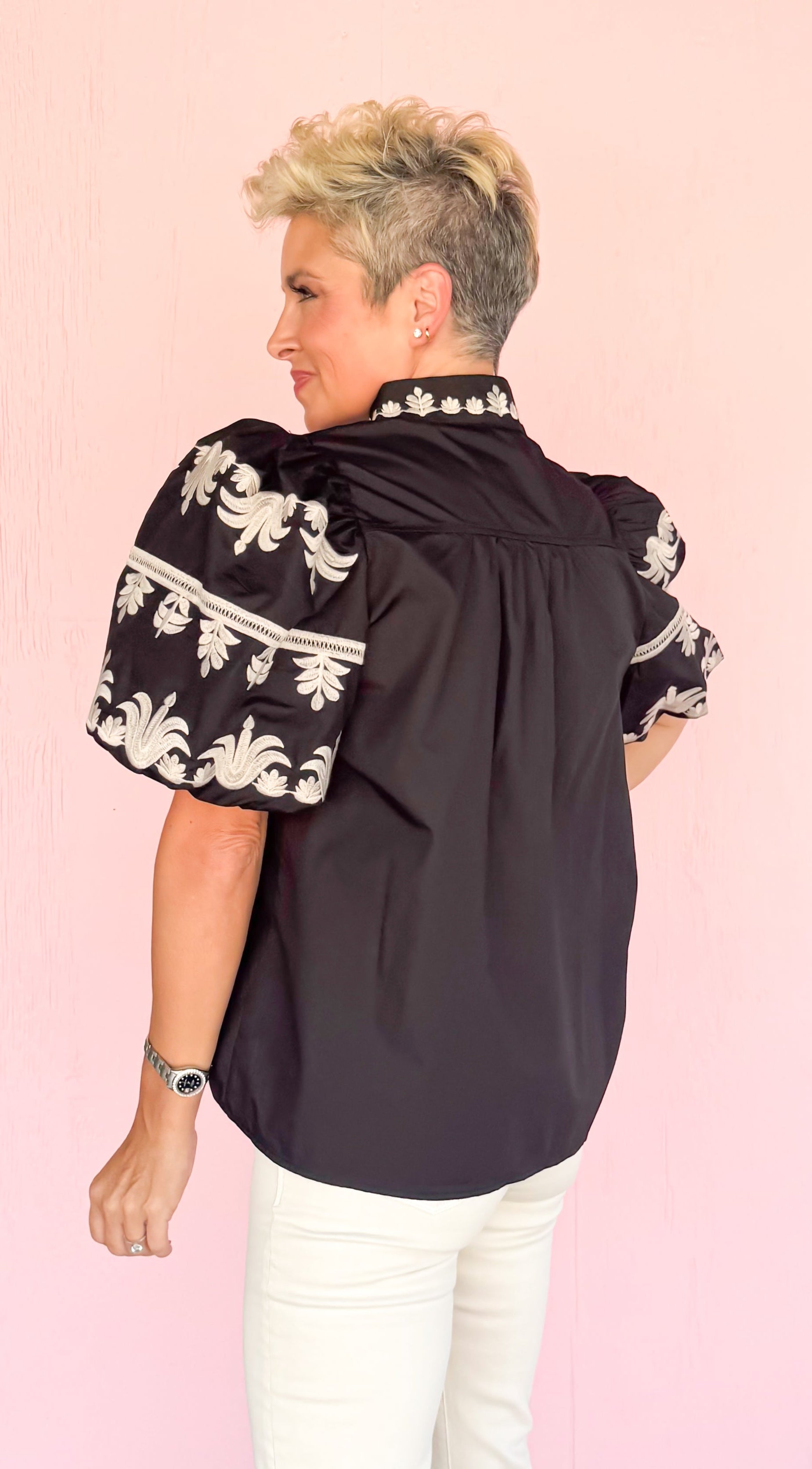 Embroidered Bubble Sleeve Top/Black