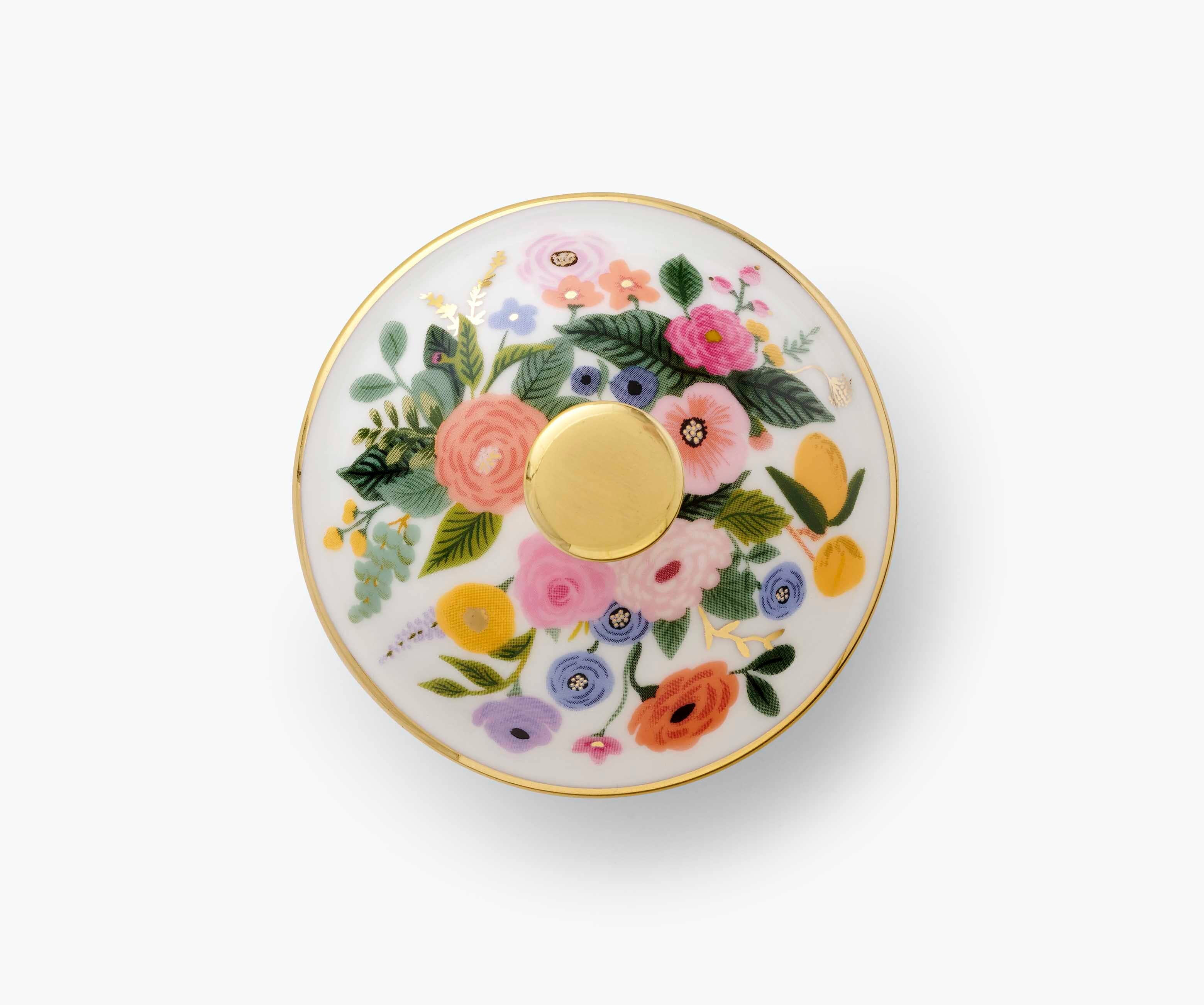 Garden Party round porcelain box product photo - detail view - BLVD Boutik