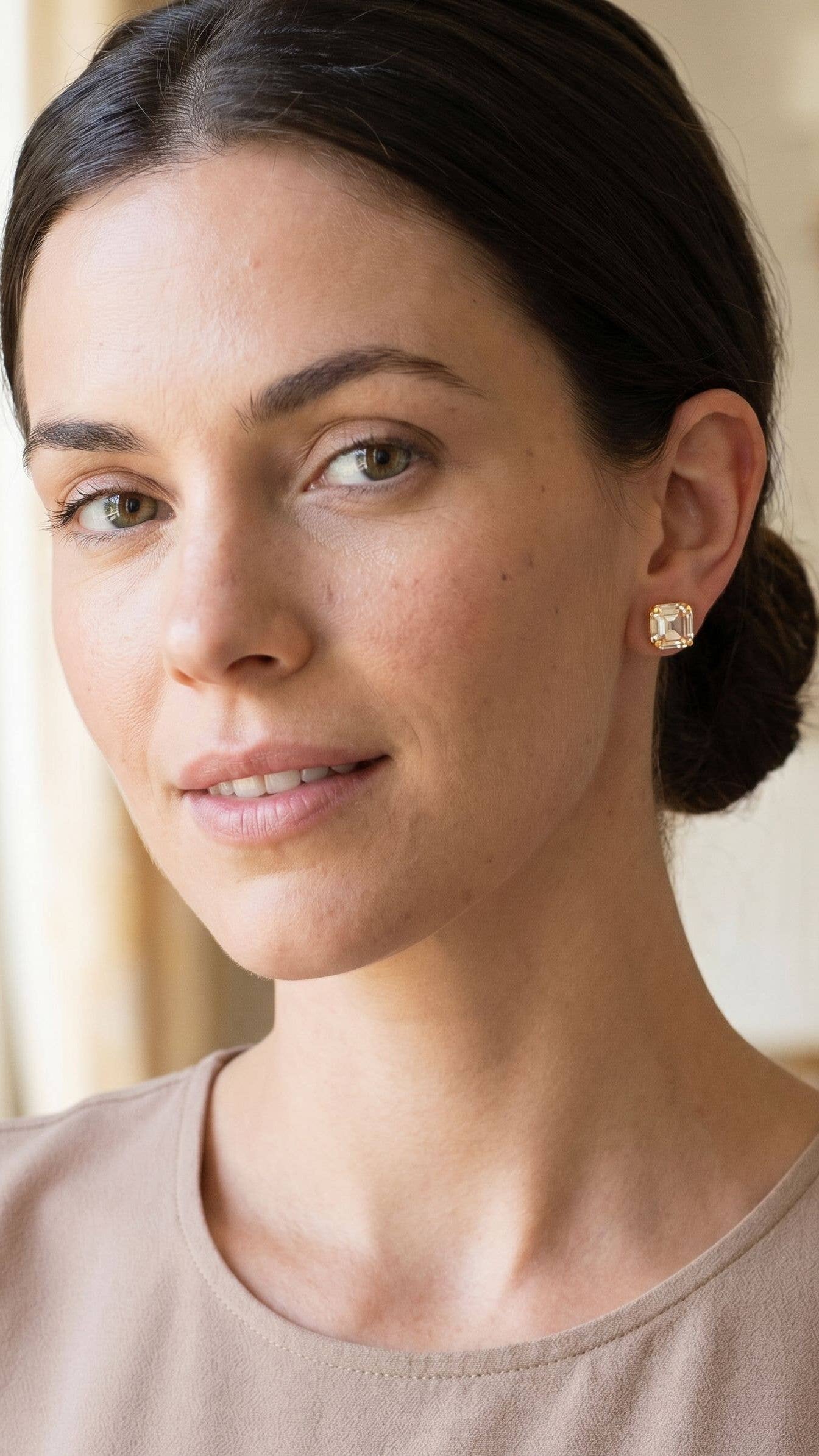 Izzy Stud Earrings