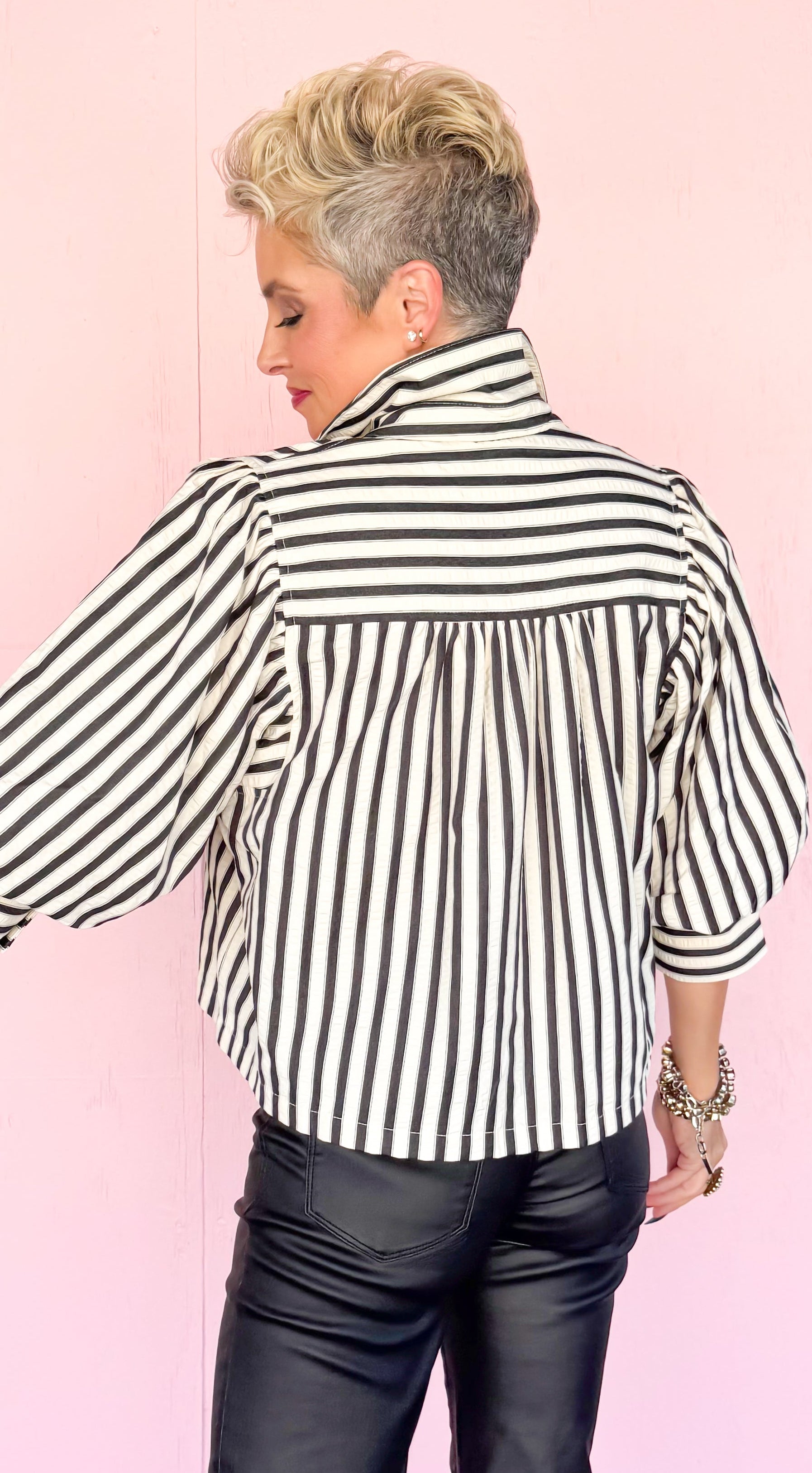 Sally Striped Puffy Sleeve Top/Black - The BLVD