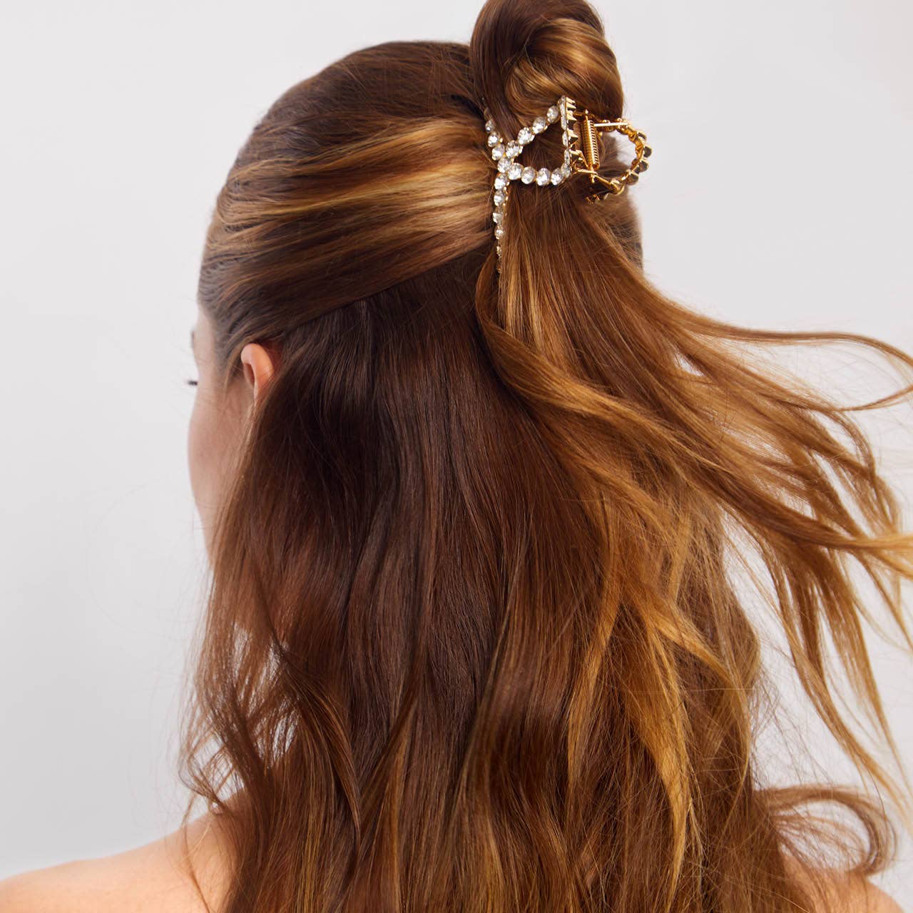 Metal Rhinestone Loop Claw Clip 1pc- Gold - The BLVD