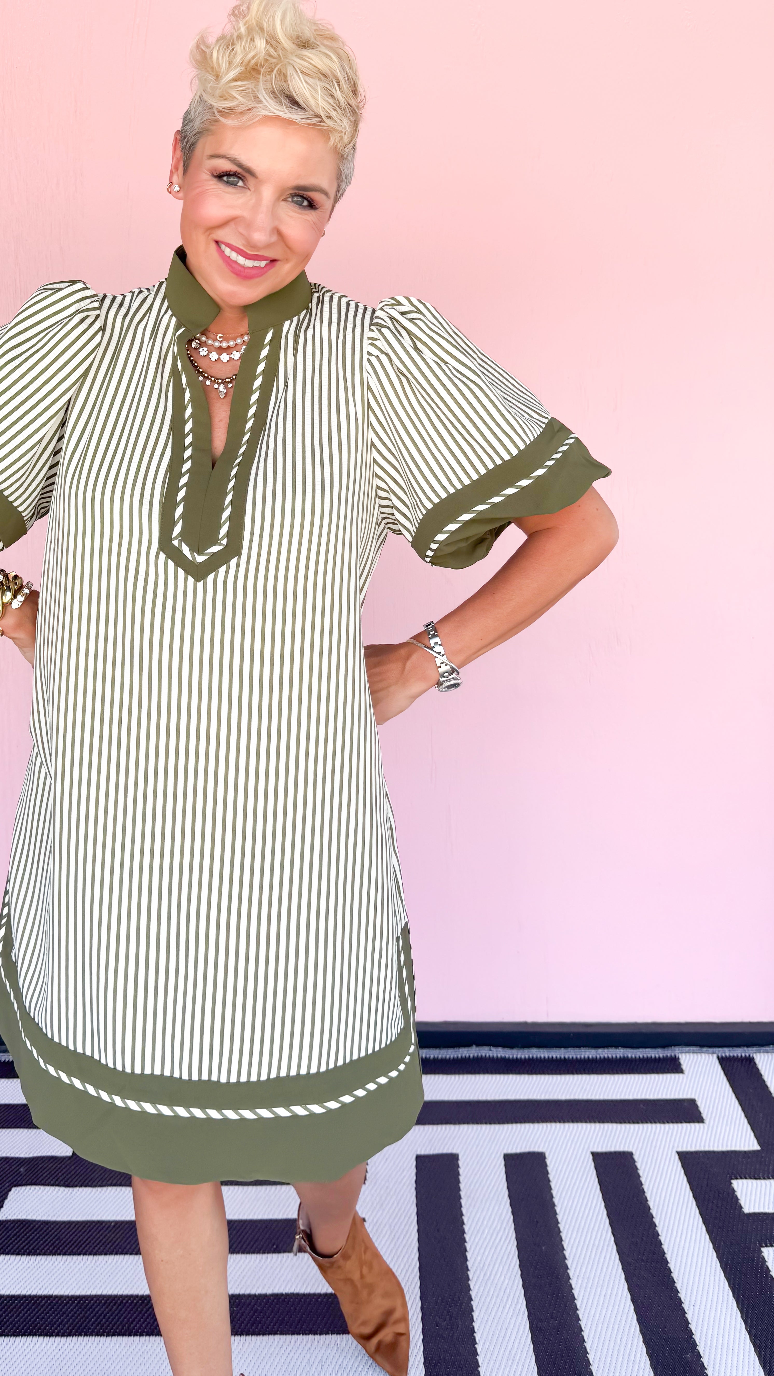 Jenessa Seersucker Short Dress/Green