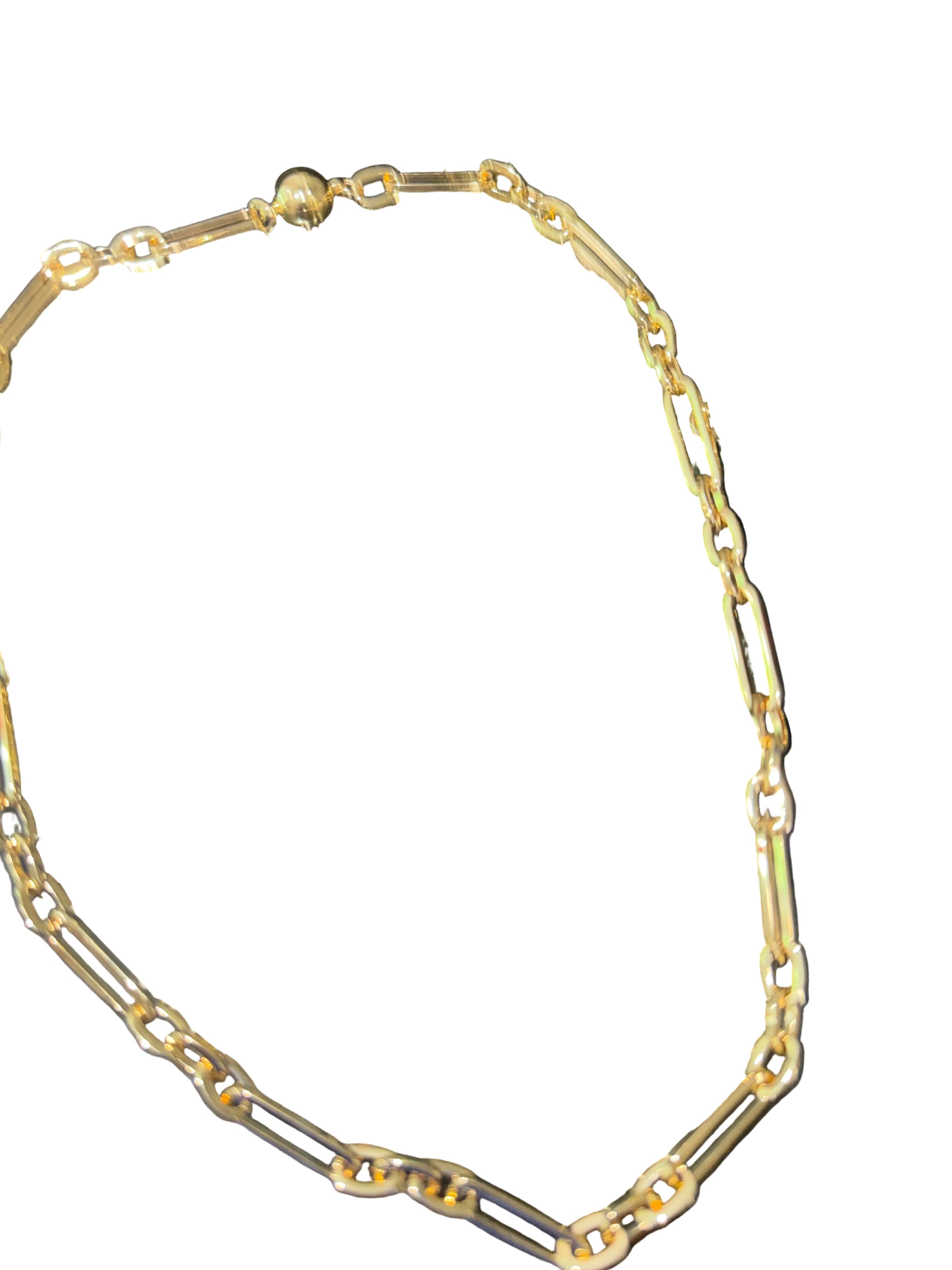 Gold Link Magnetic Necklace