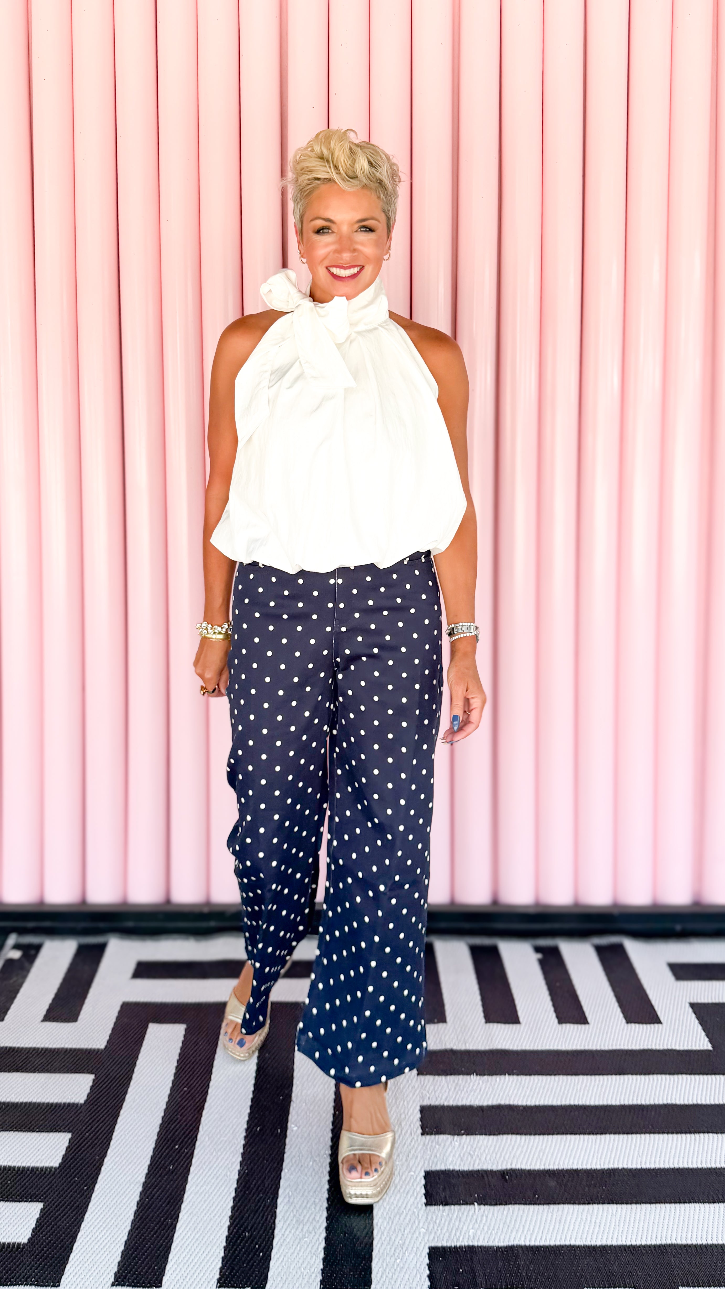 High Neck Bubble Hem Top/White