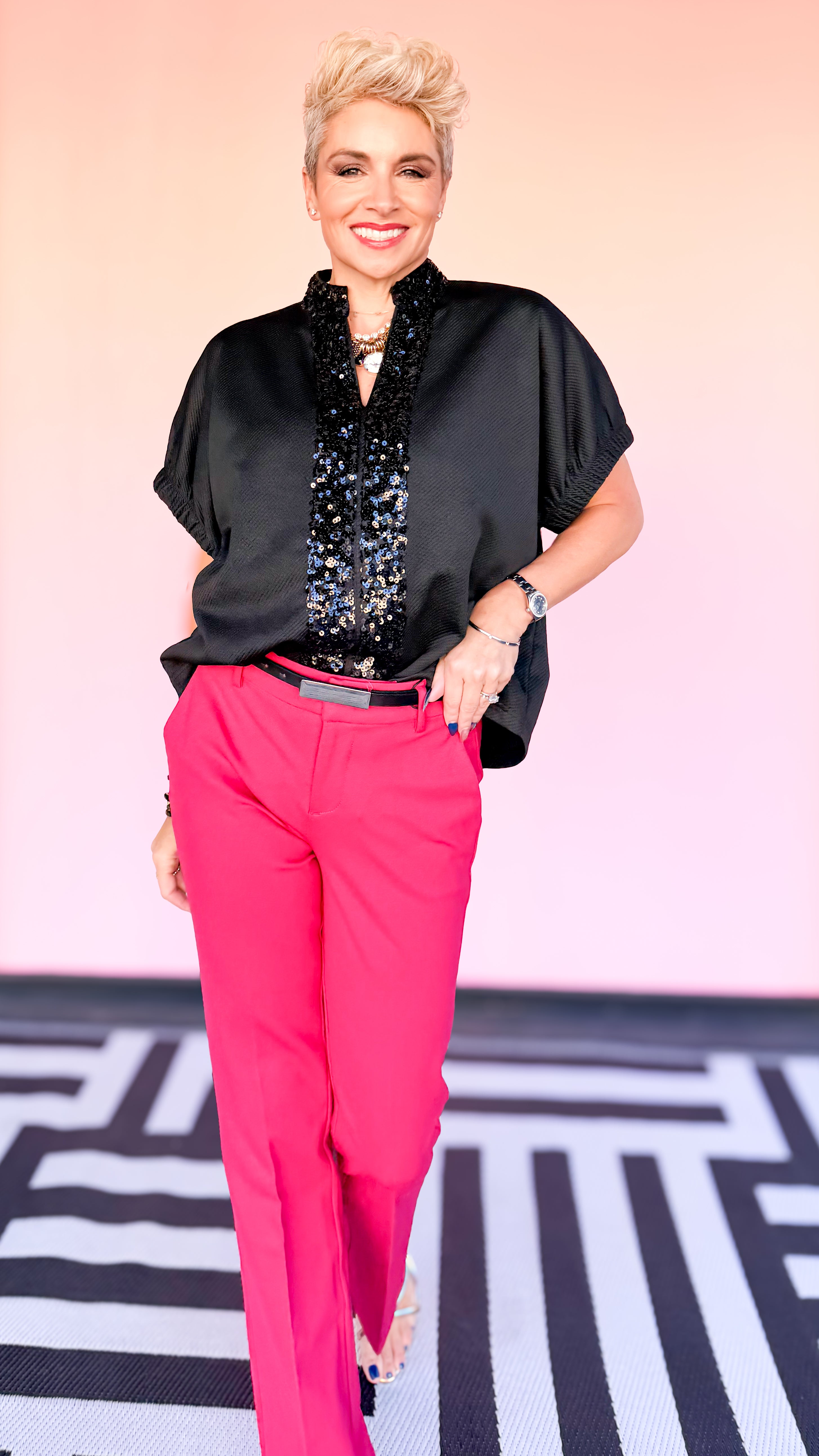 Sabrina Sequined V-Neck Top/Black