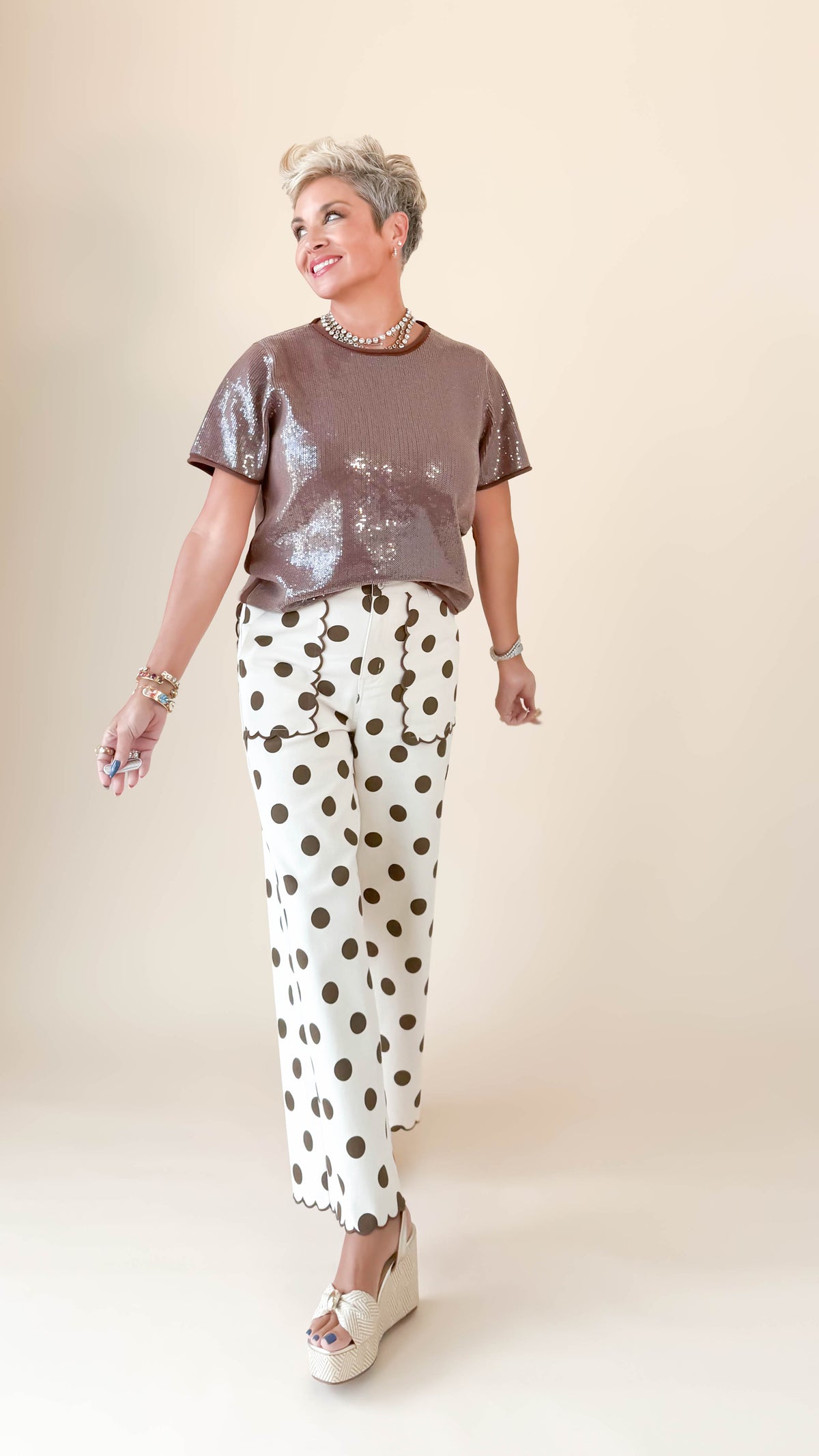 Sequined Crewneck Top/Brown