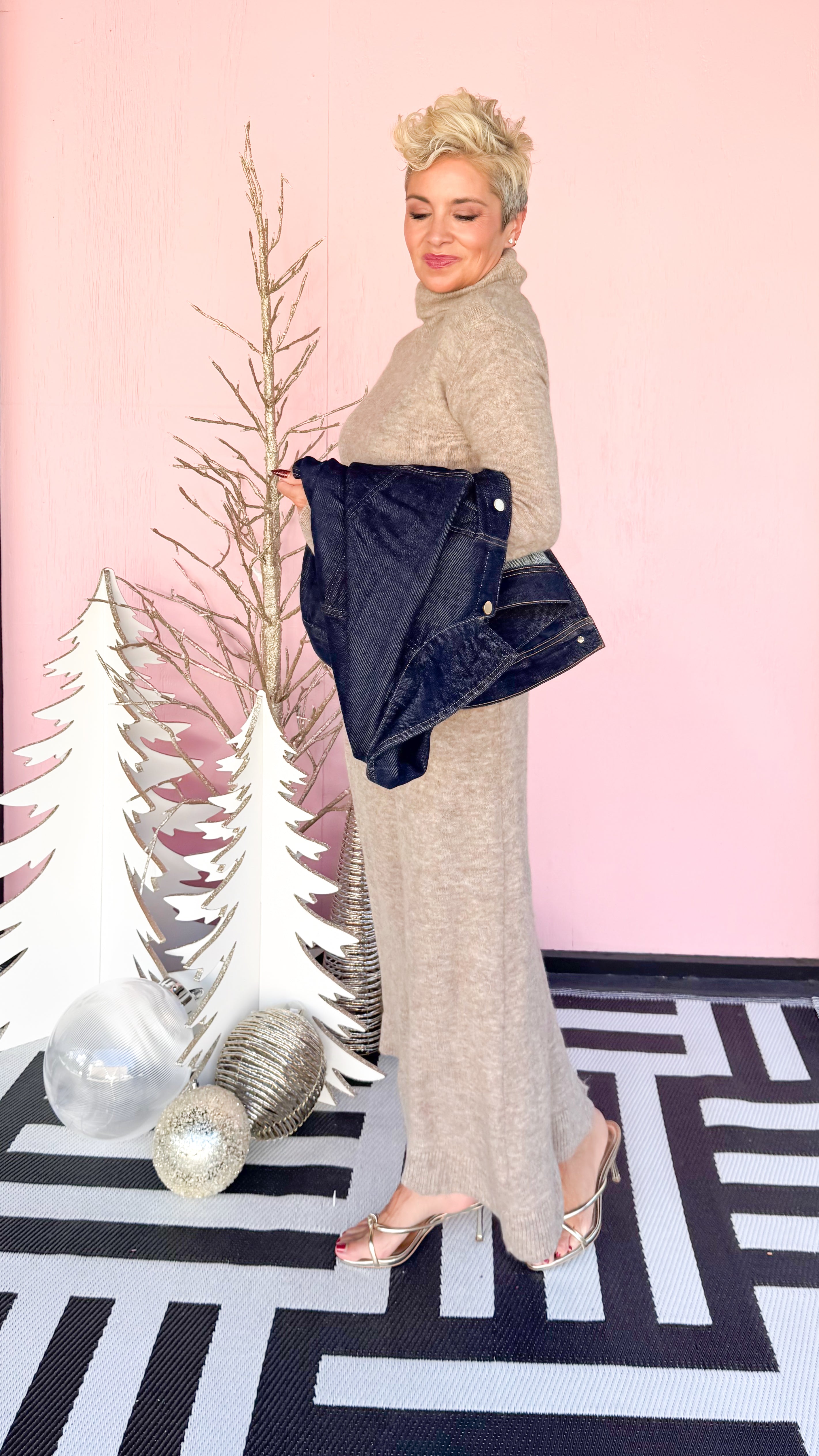 Maxi Turtleneck Sweater Dress/Beige