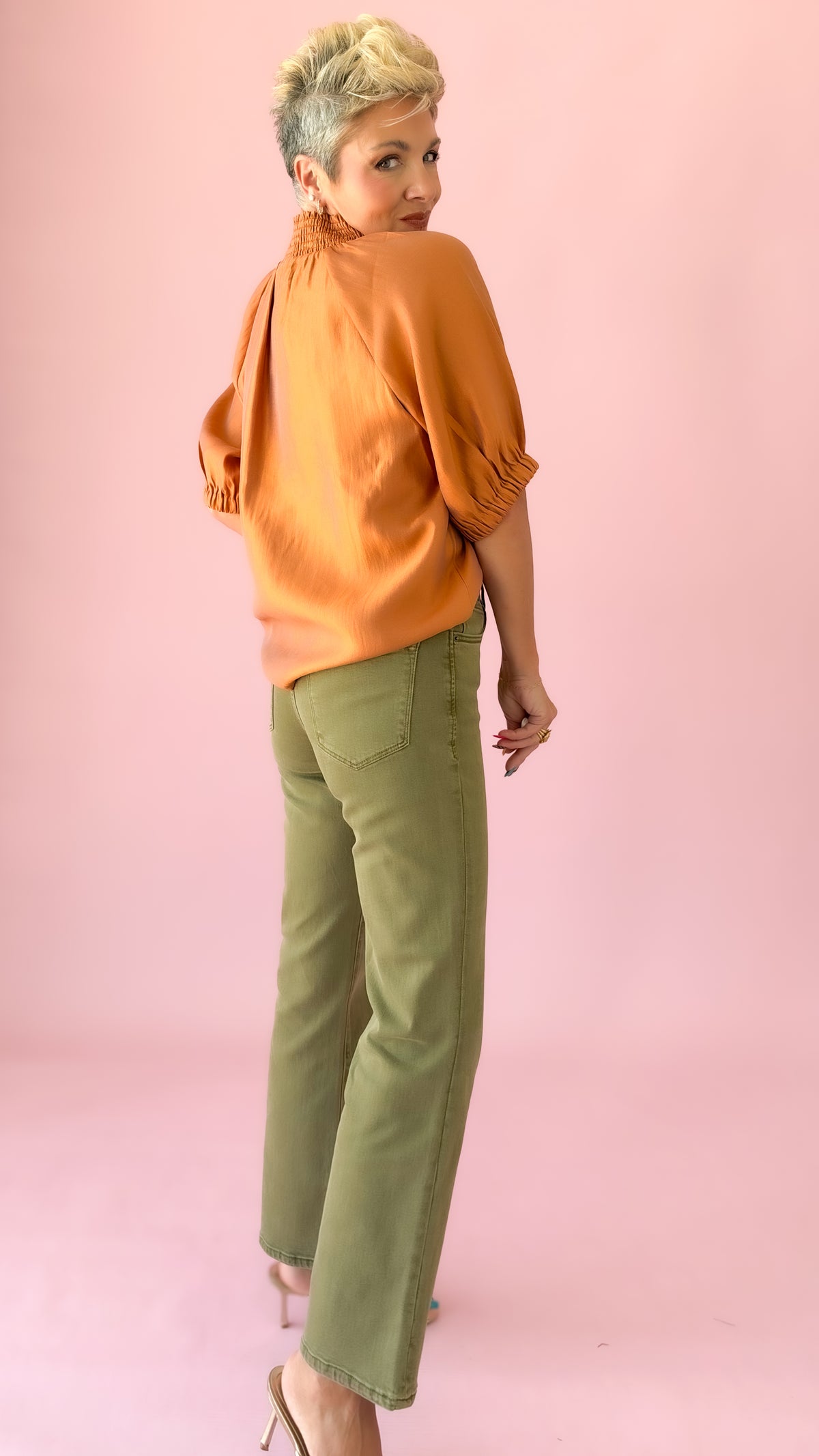 Anika Straight Leg Jean/Olive