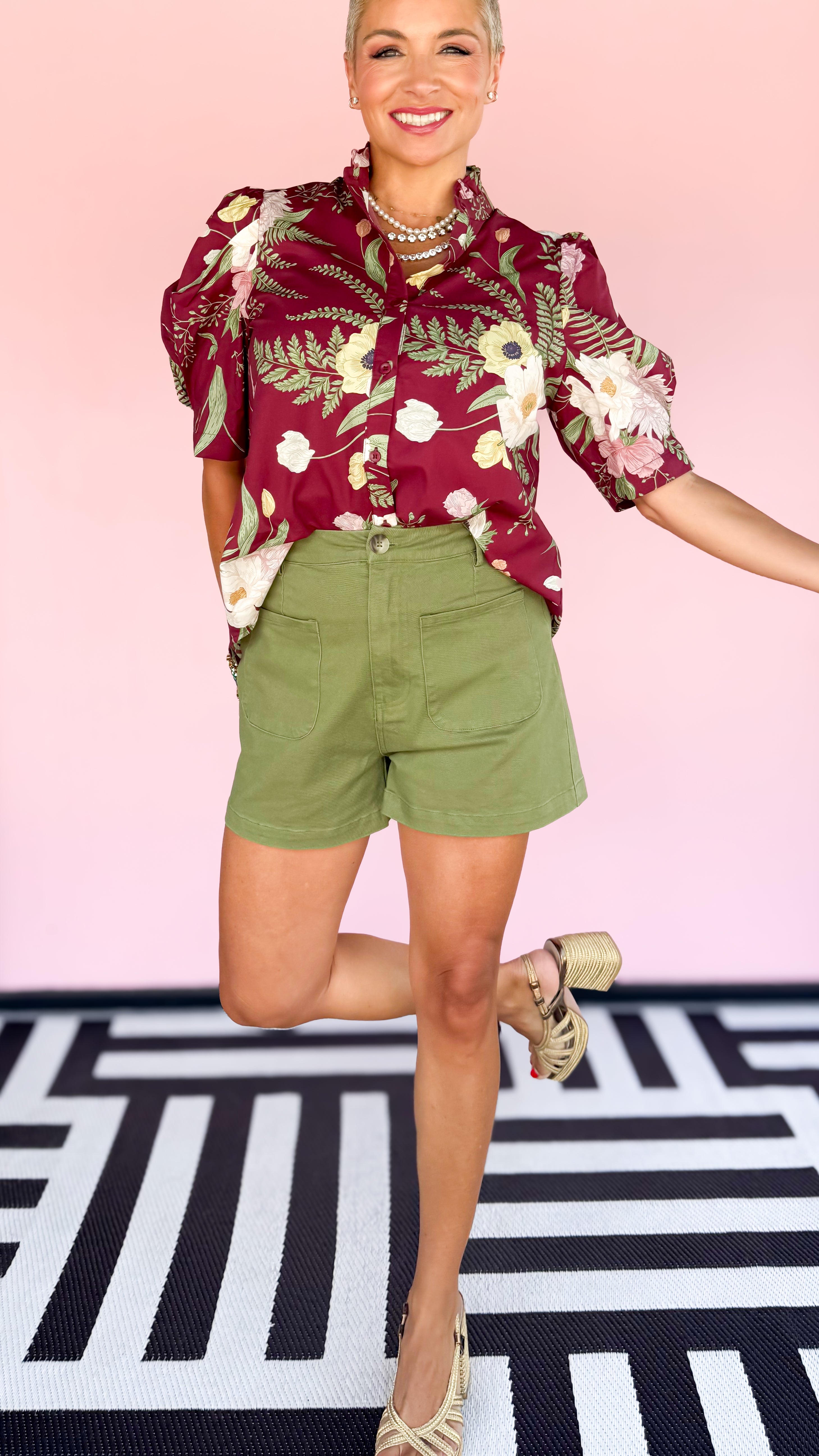 Shirley Front Pocket Shorts/Olive