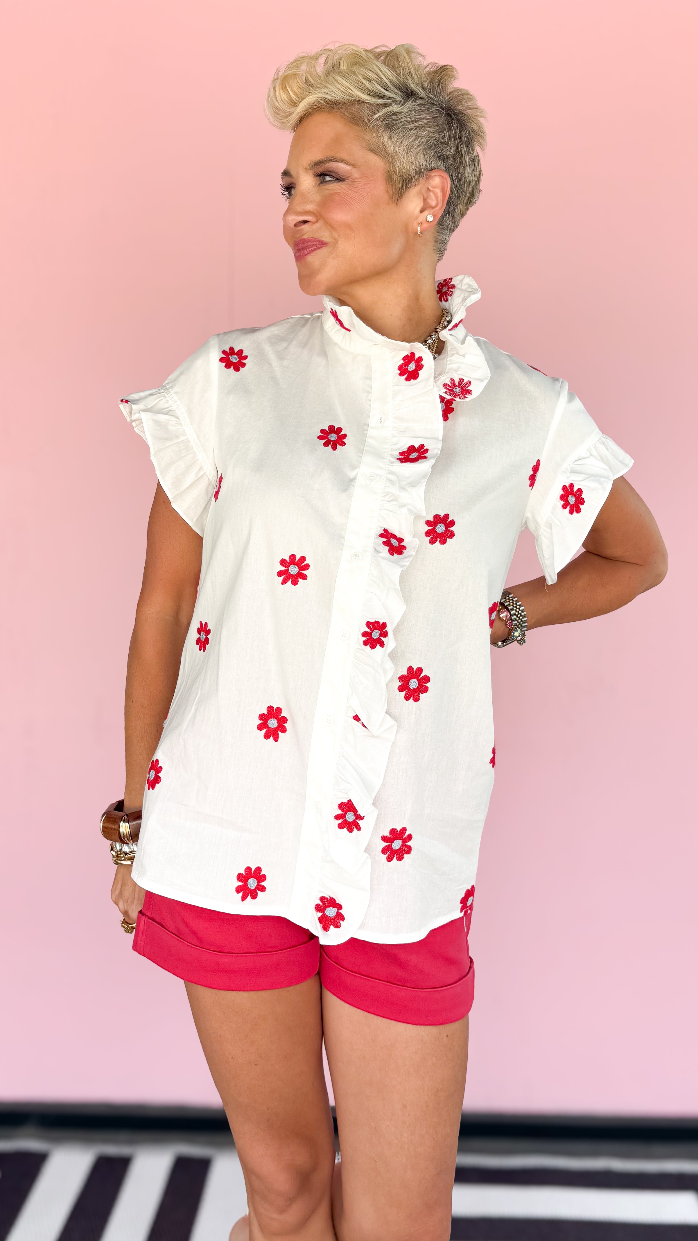Embroidered Floral Top/White