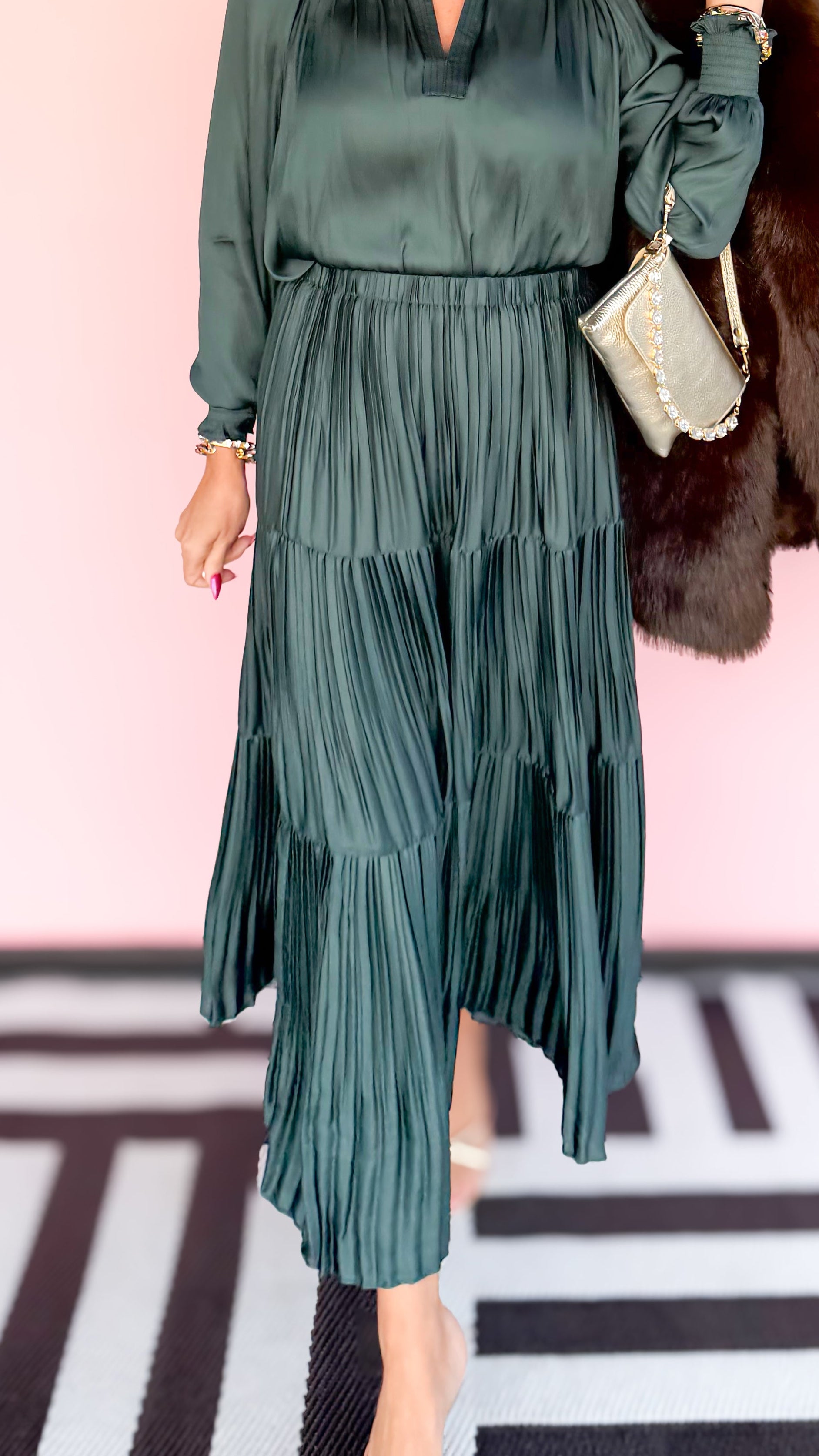 Special Pleated 3 Tiered Long Skirt