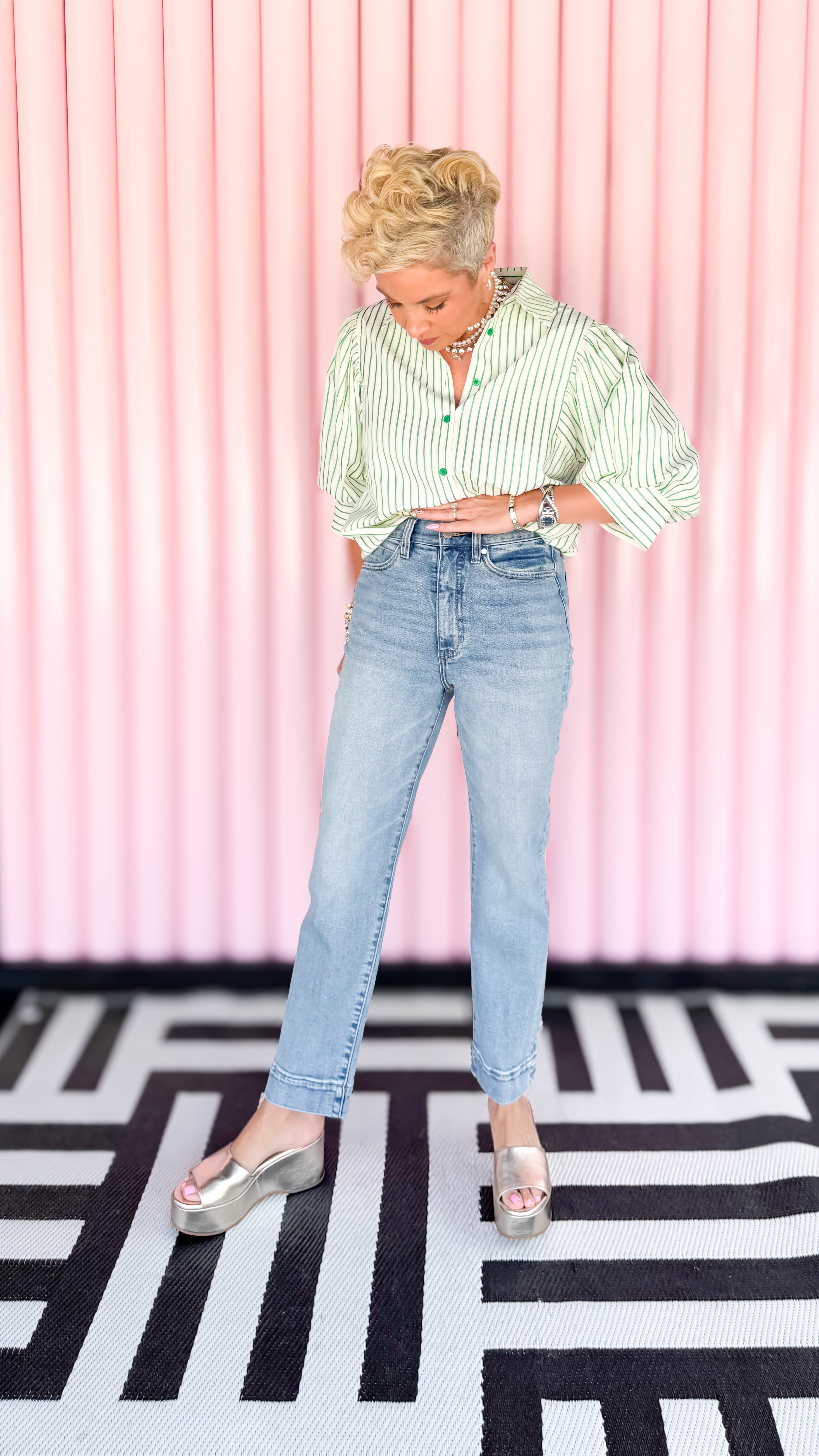 Liv Relaxed Crop Skinny Jean