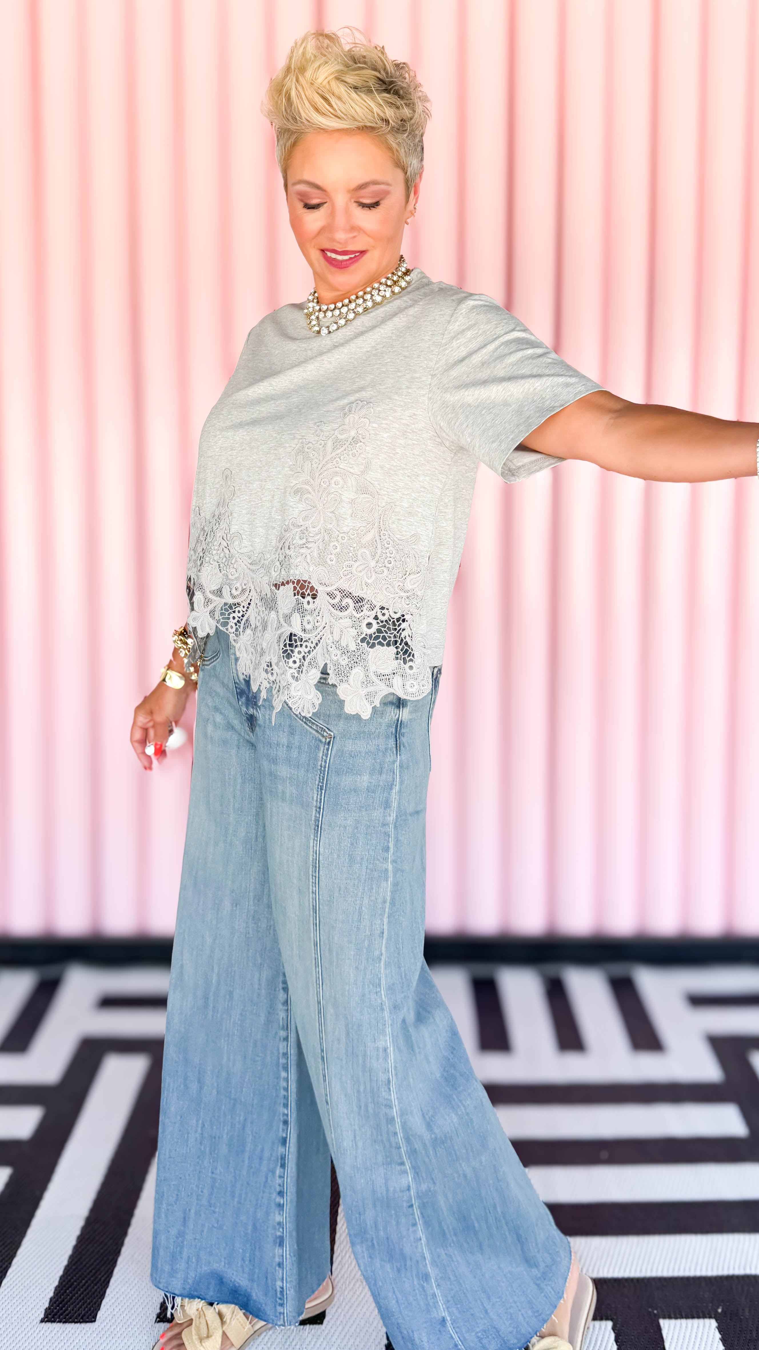 Lydia Luxe Lace Tee/Grey