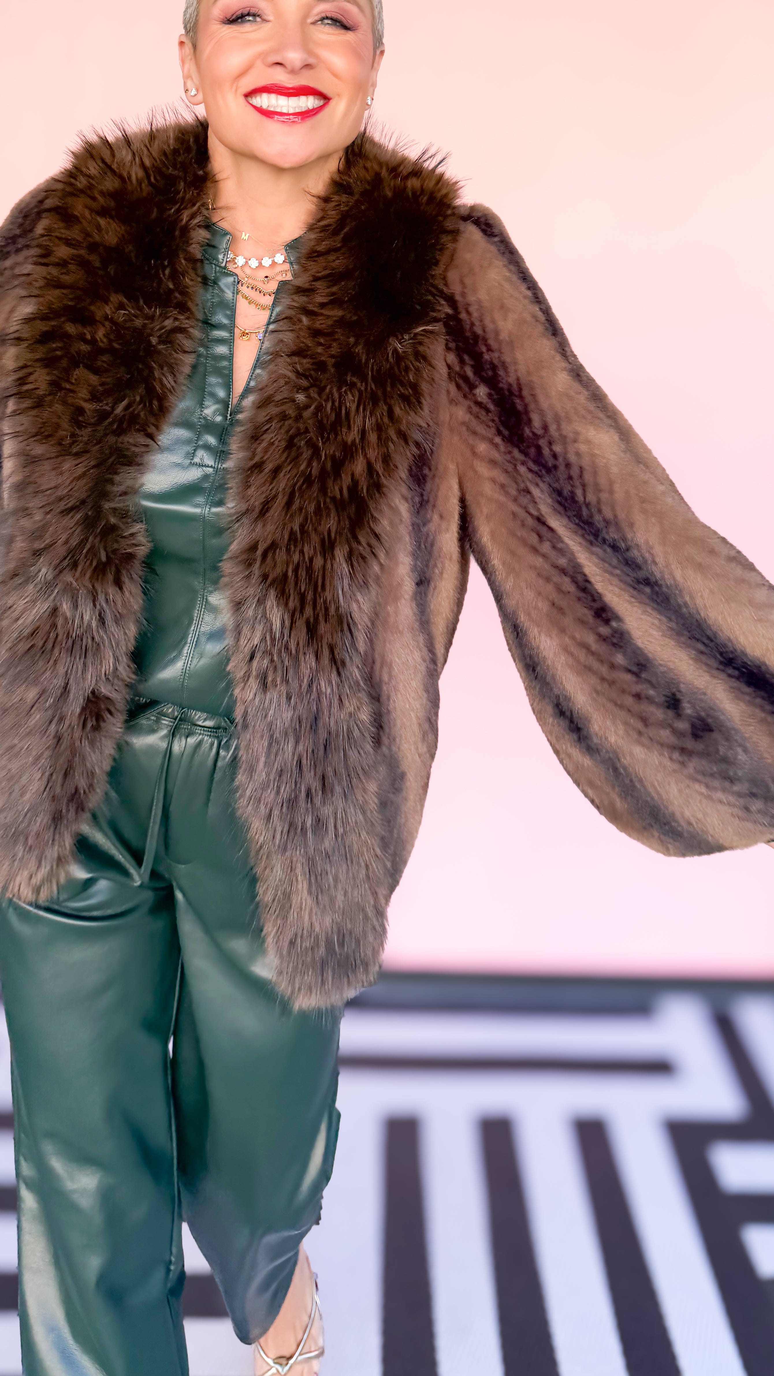 Faux Fur Cropped Jacket/Brown