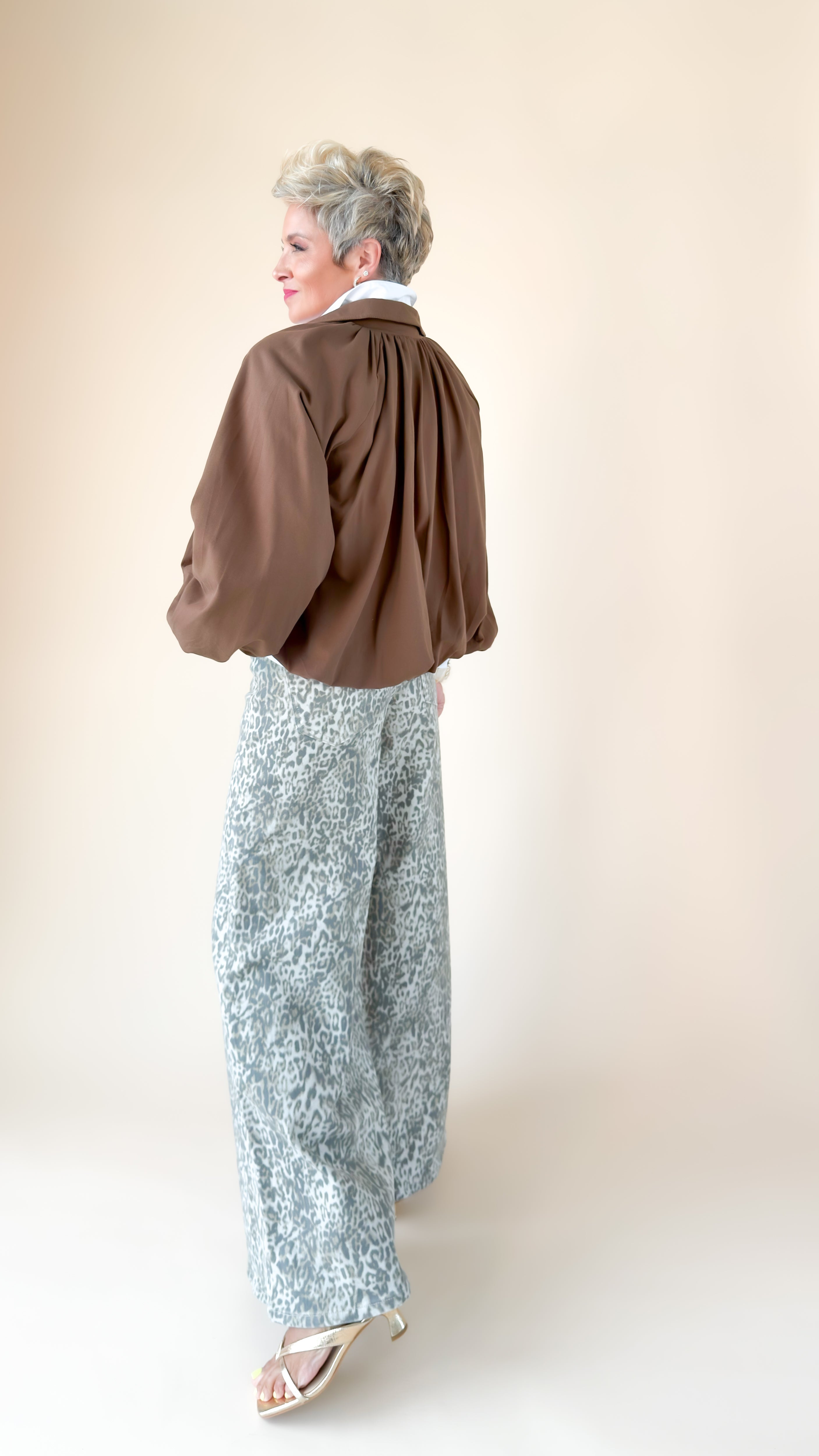 Bubble Hem Crop Jacket/Brown