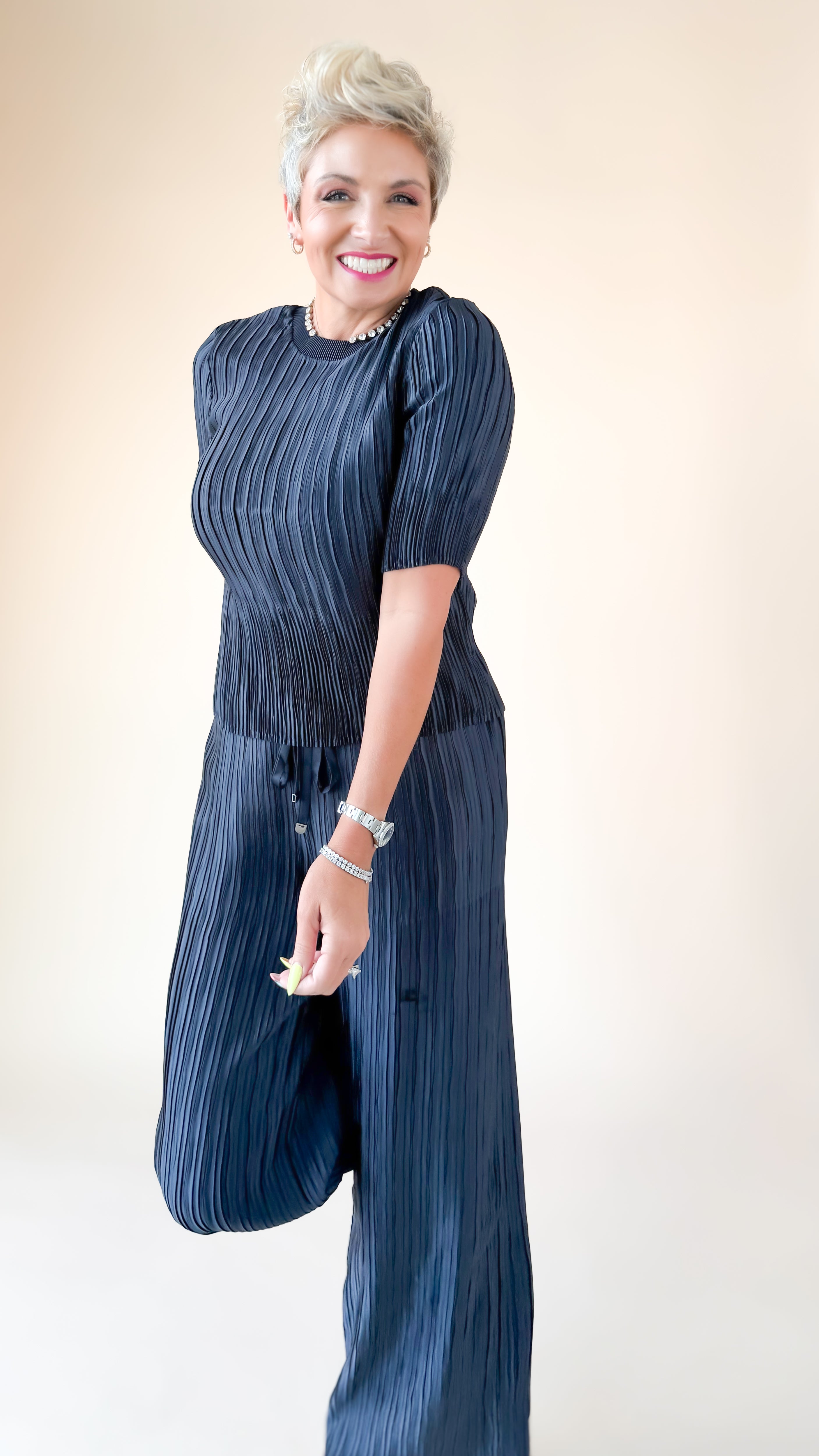 Bridget Plissé Top/Navy