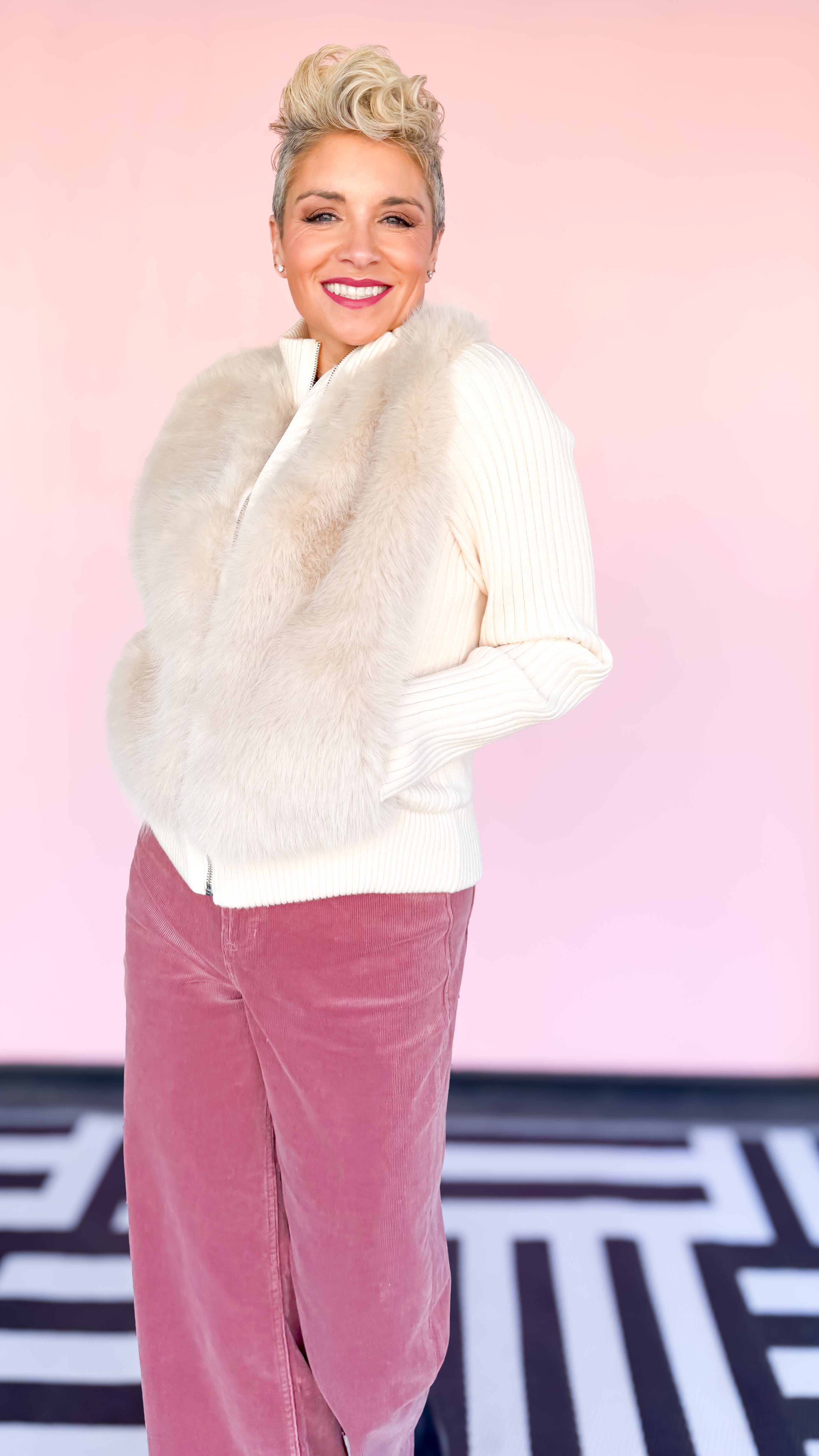 Helios Fur Front Zip Cardigan/Cream