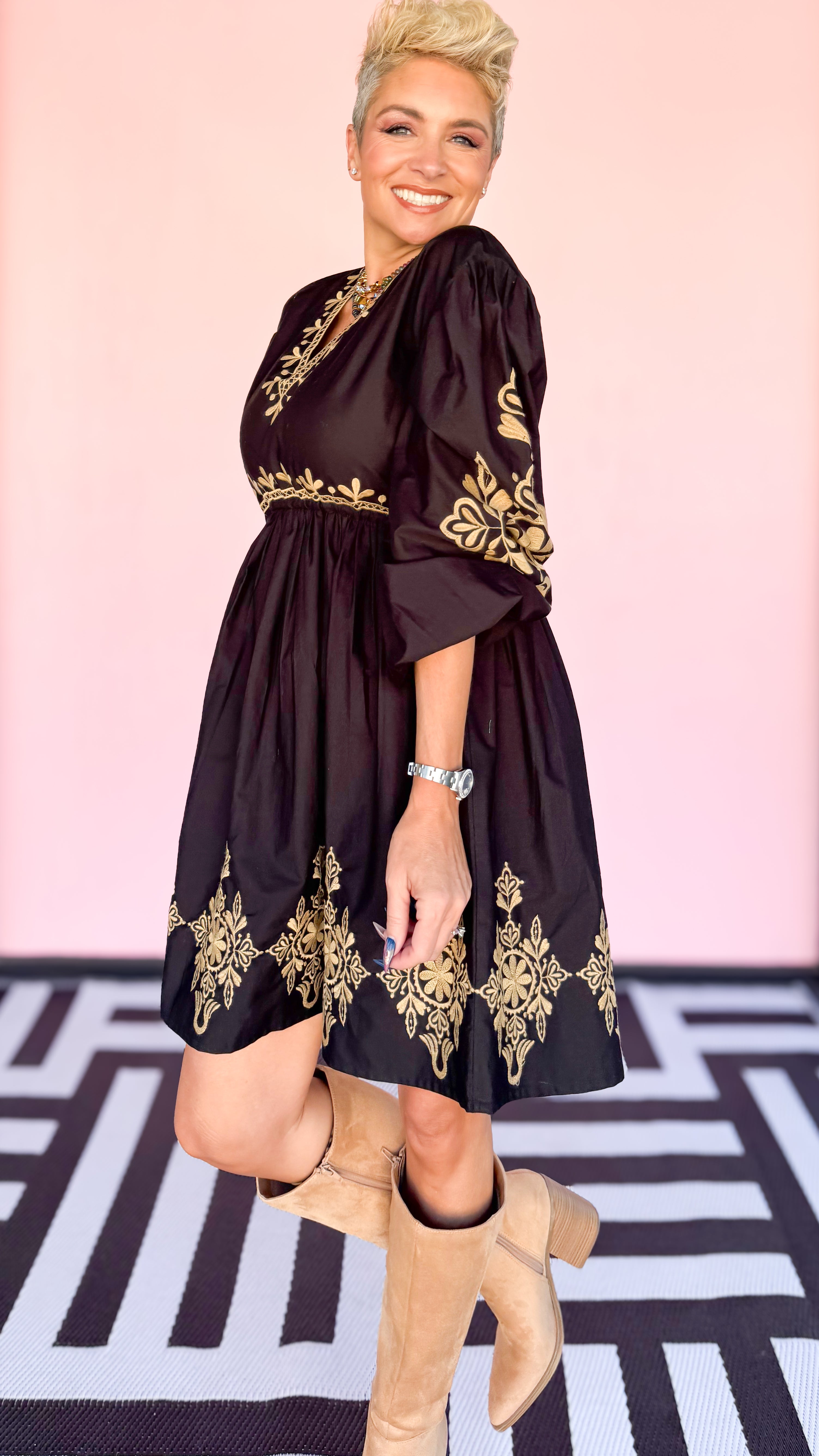 Vica Embroidered Mini Dress/Black - The BLVD