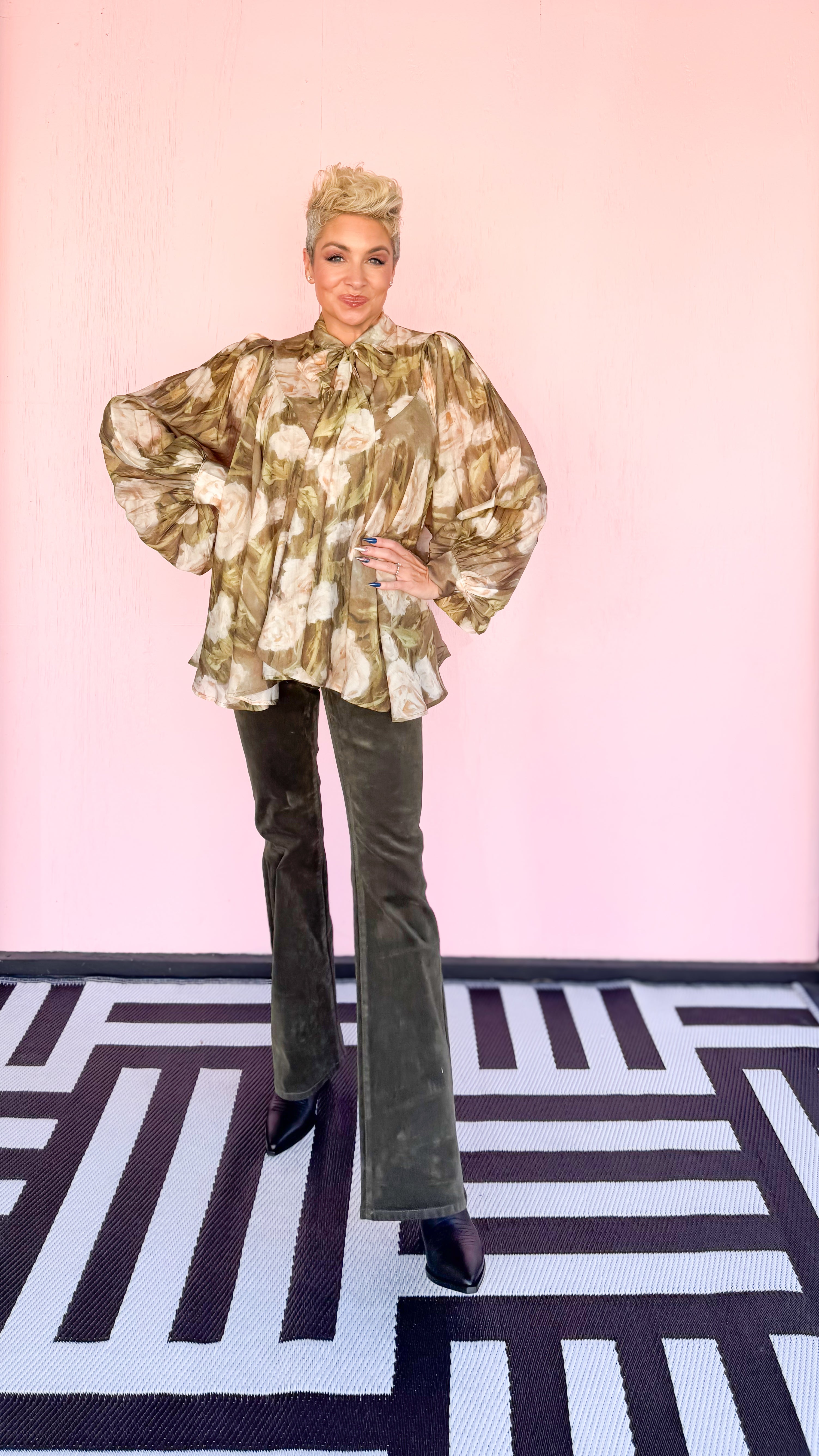 Oversized Rose Blouse/Green - The BLVD