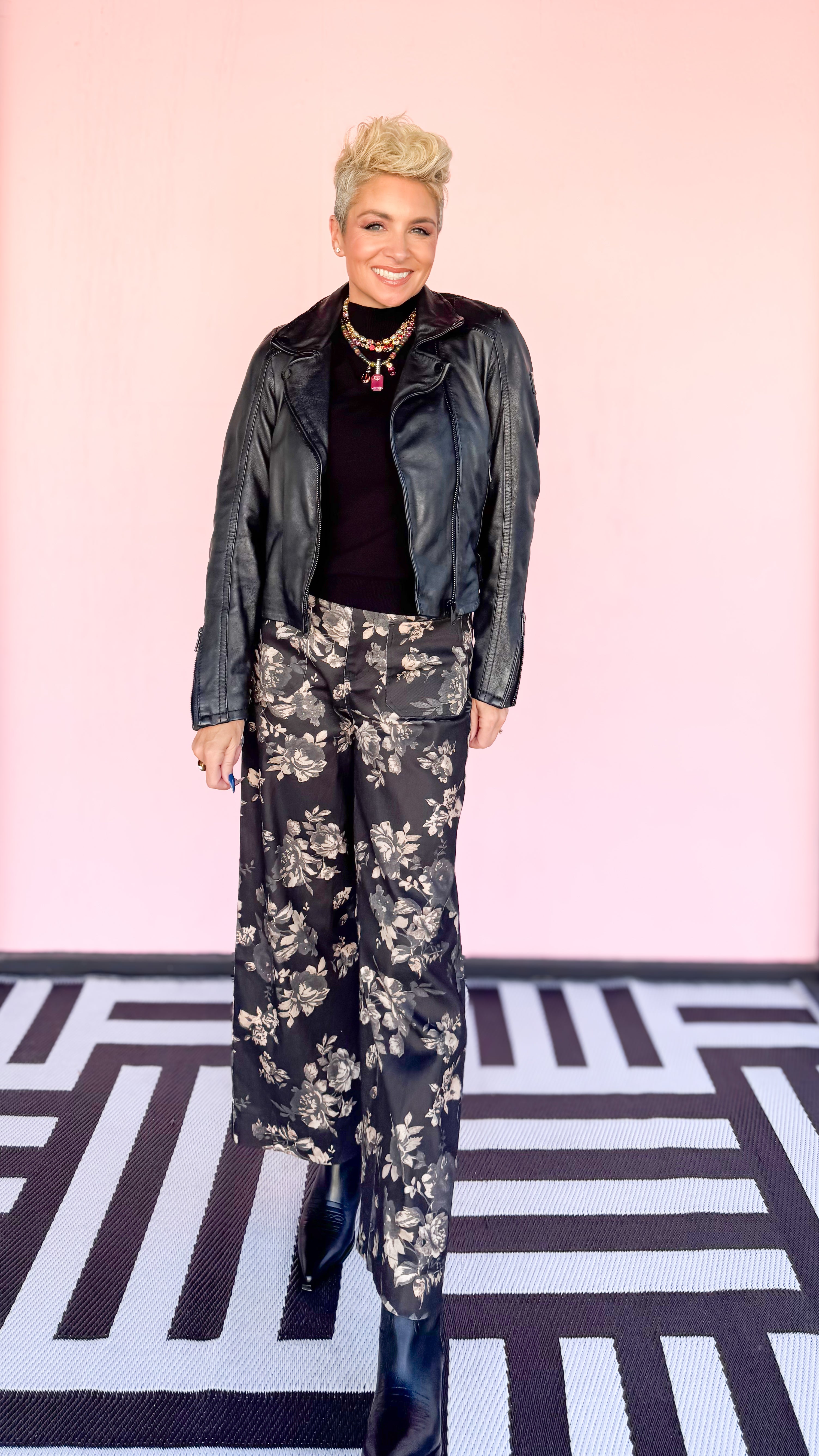 Janey Floral Jeans/Black - The BLVD